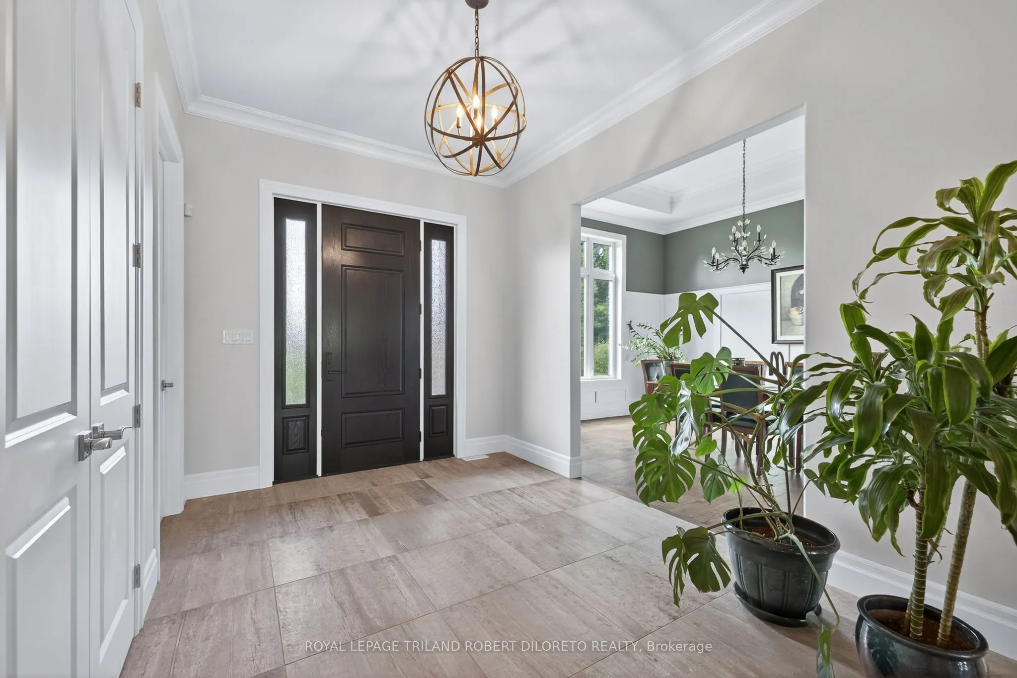 1445 Sunningdale Road W