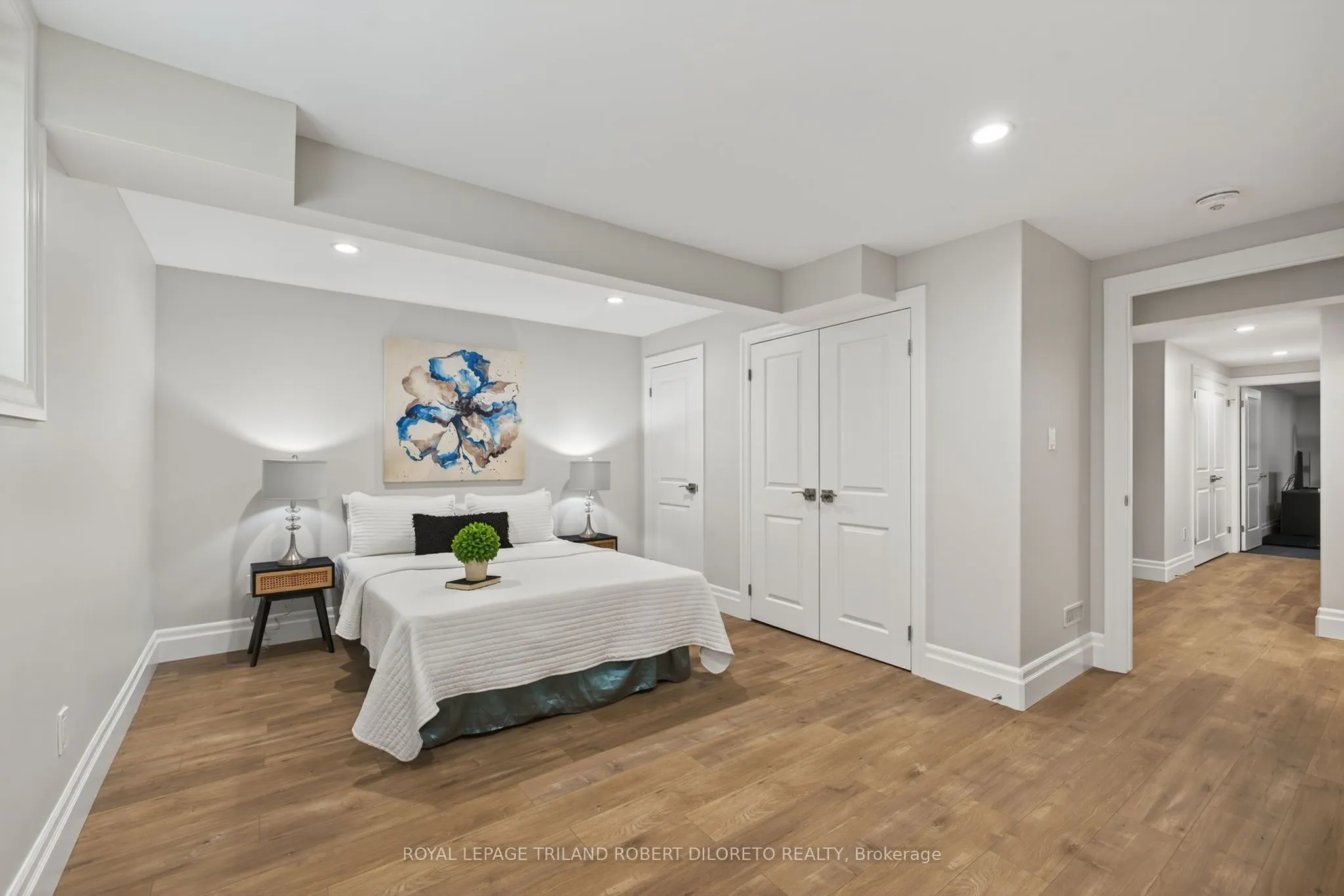 1445 Sunningdale Road W