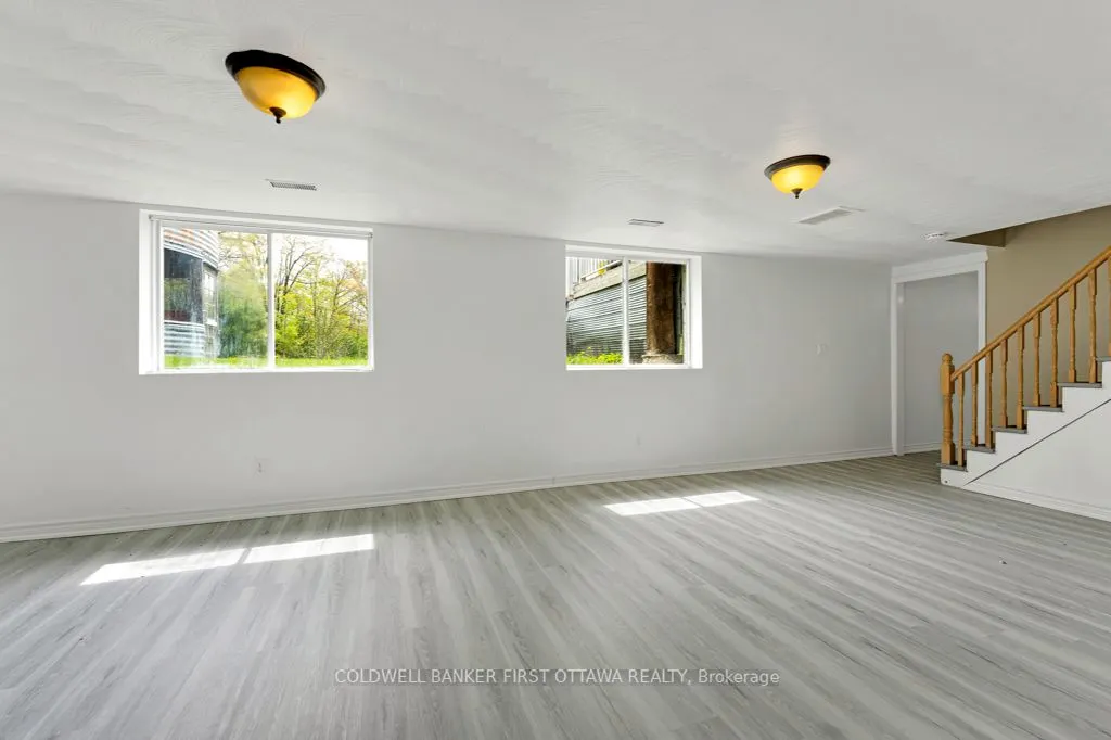 467 LAKE ELOIDA Road