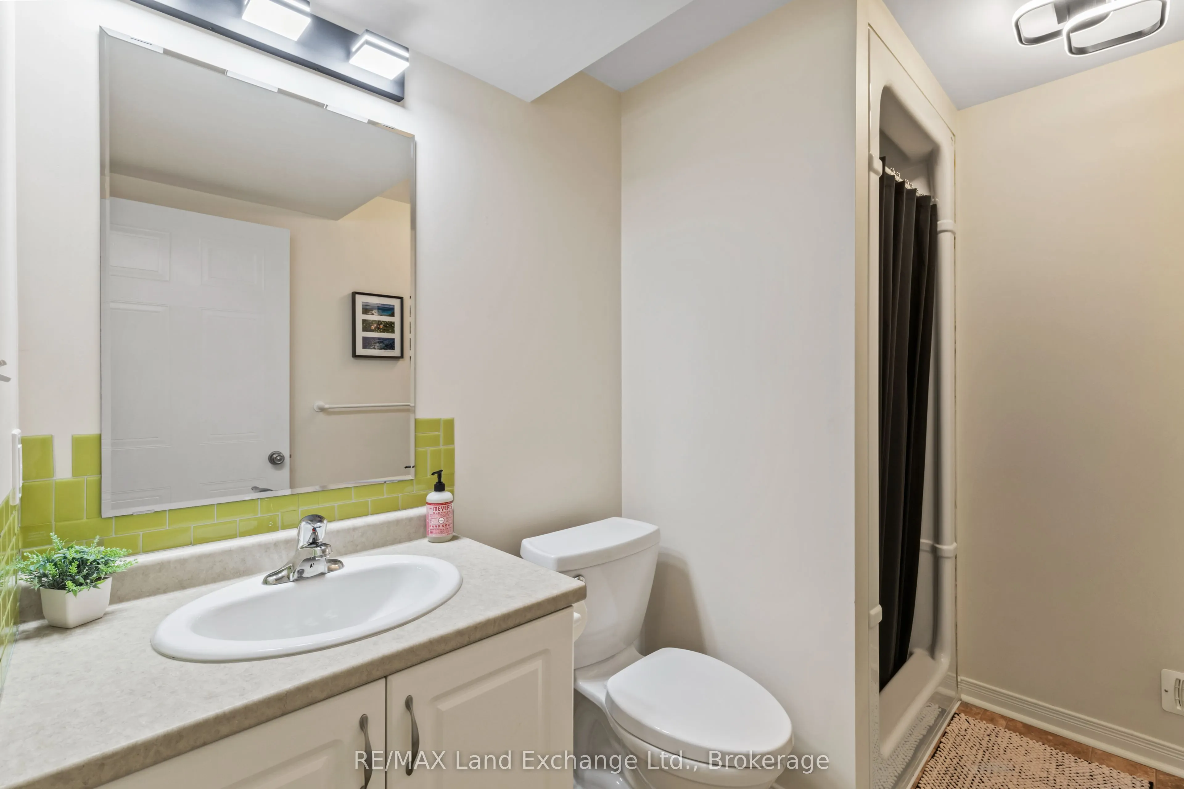 409 Joseph Street, #103