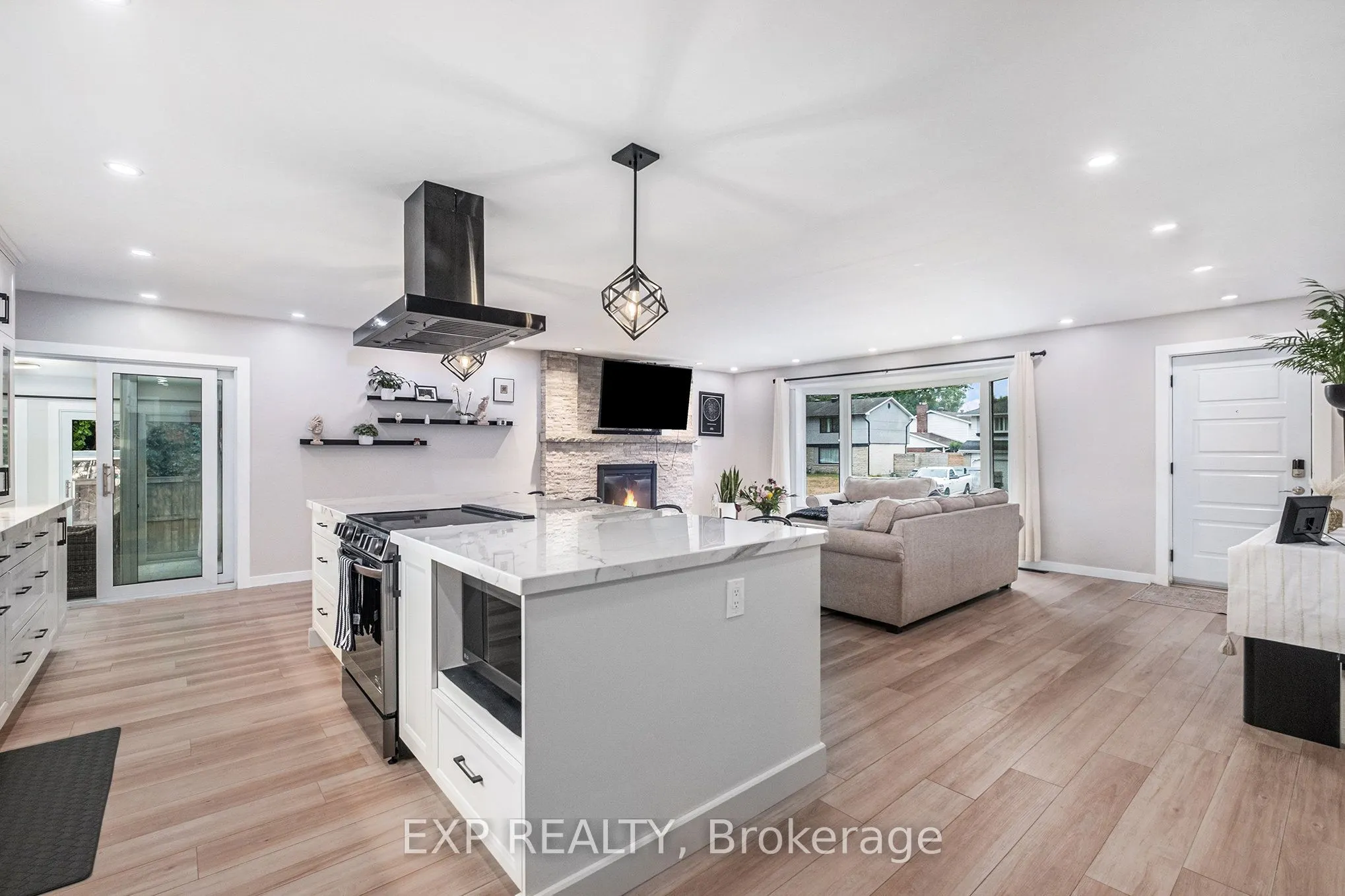 3 St Remy Drive