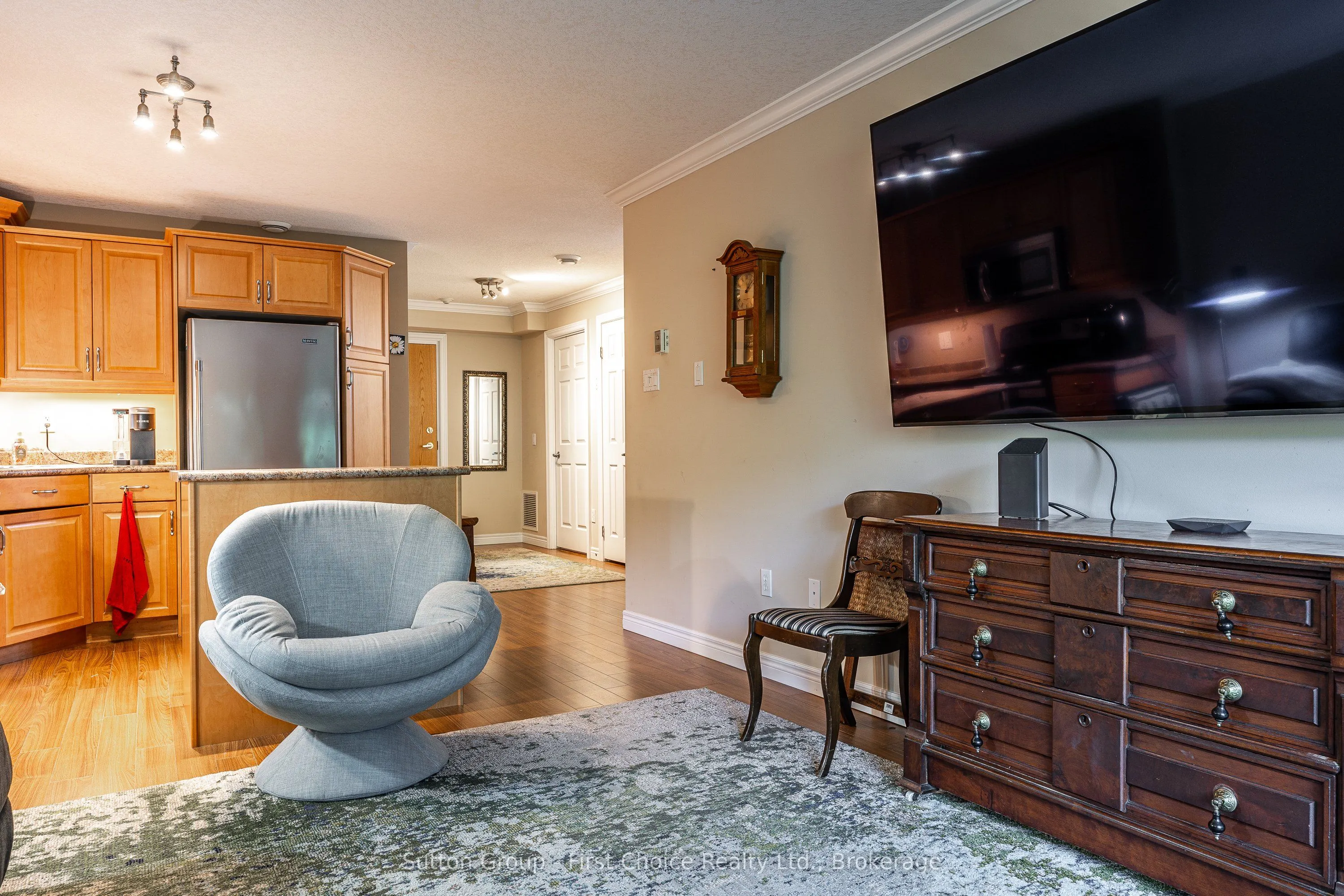 160 Romeo Street, #206