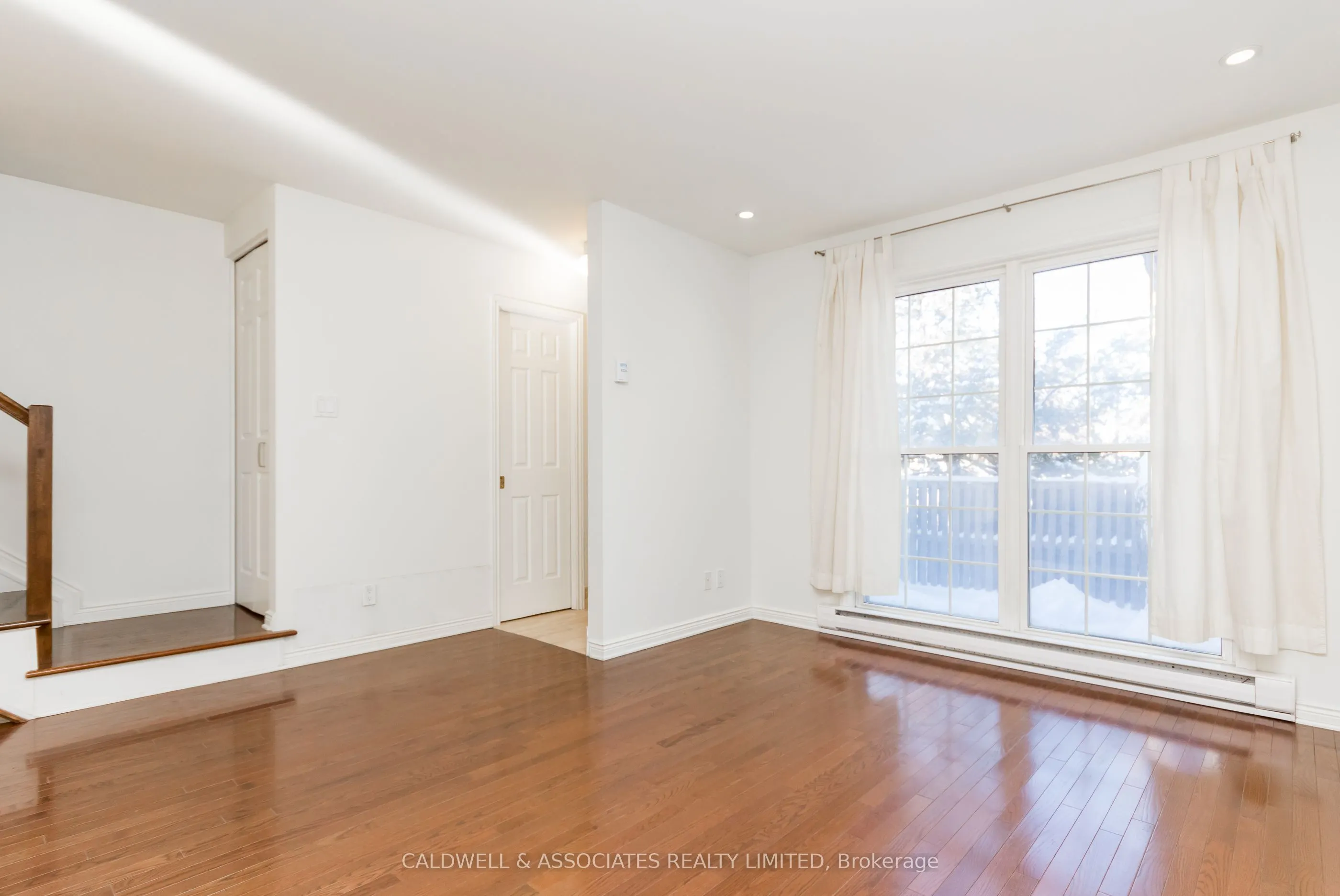 319 Mackay Street, #1