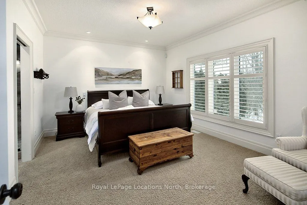 110 JOHN WATT Way