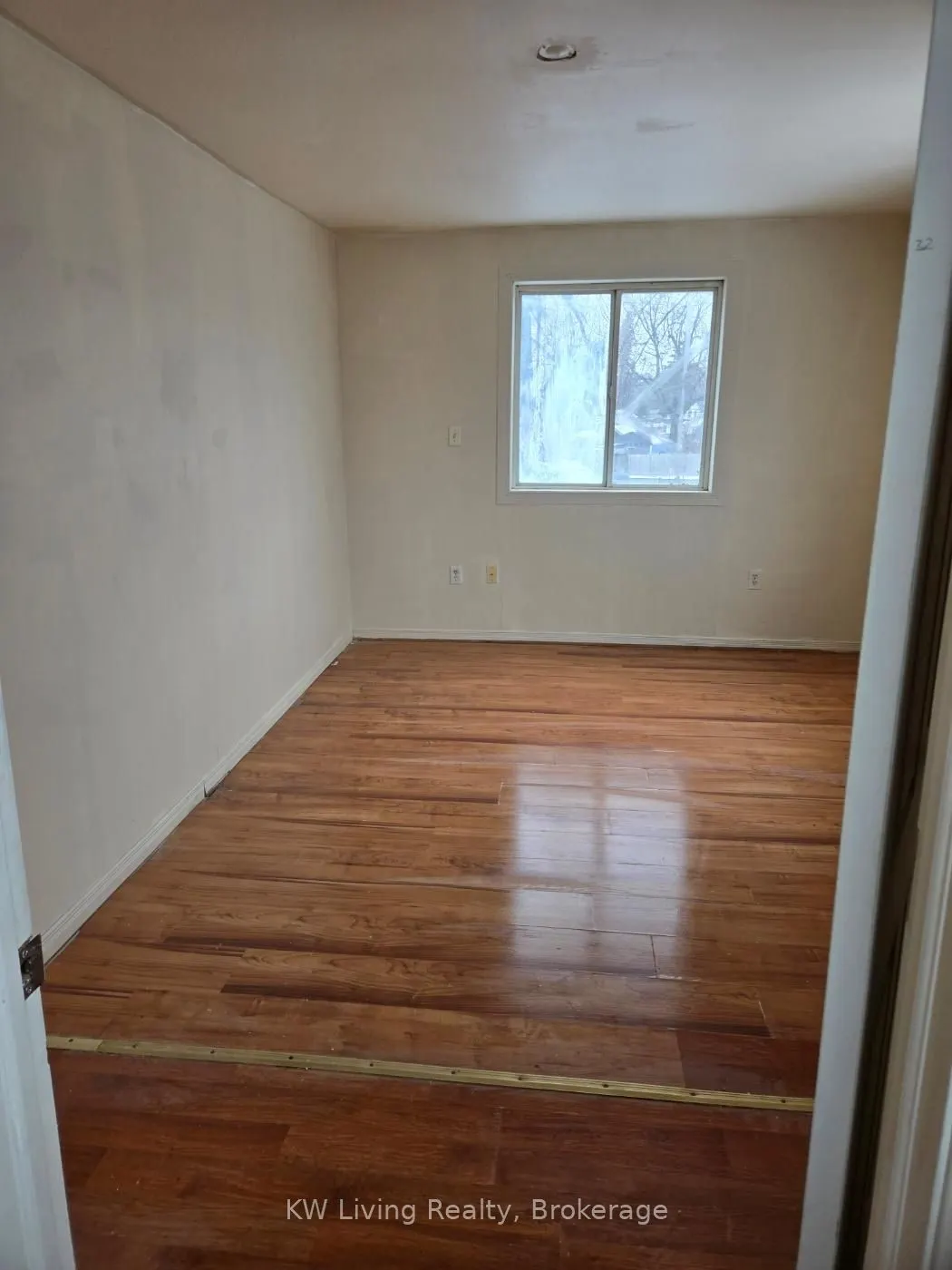 74 Queens Circle