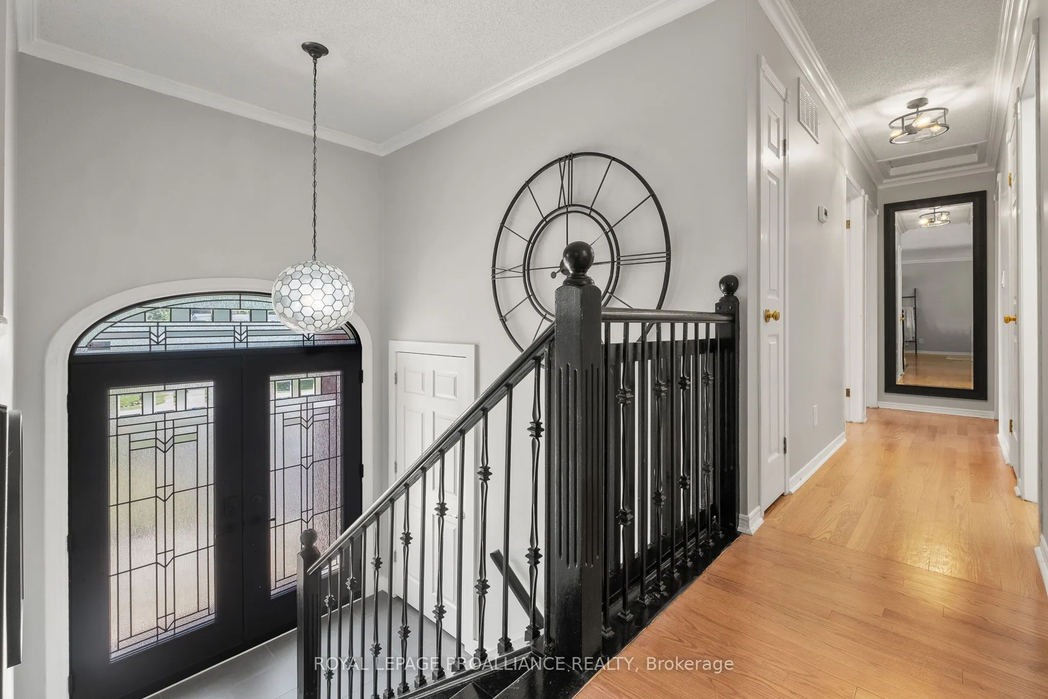 10 Lenore Avenue
