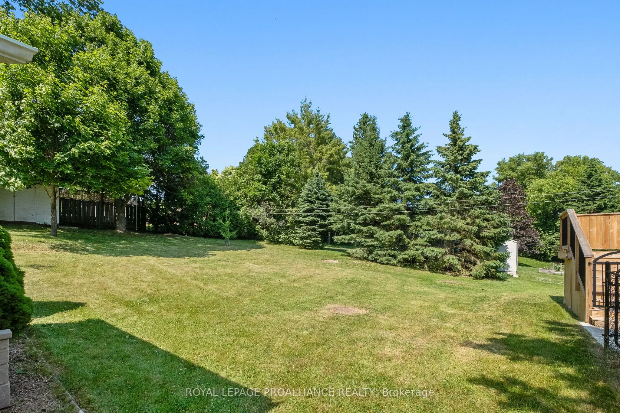 10 Lenore Avenue