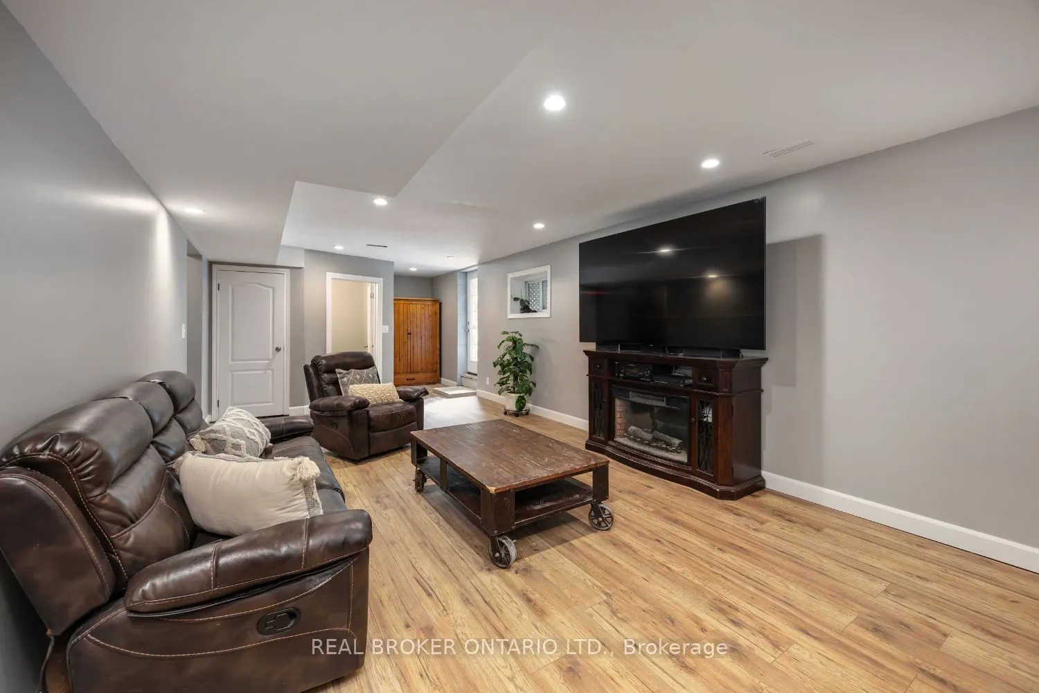 15471 County Road 2