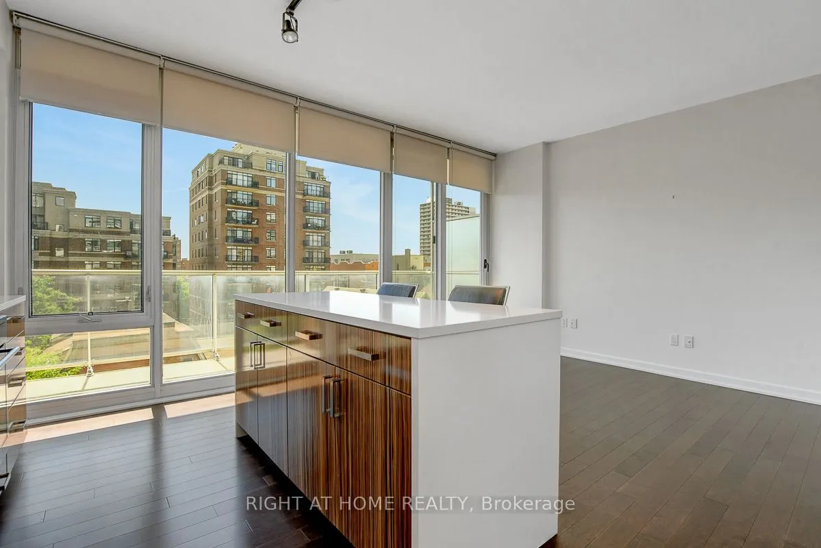 300 Lisgar Street, #504