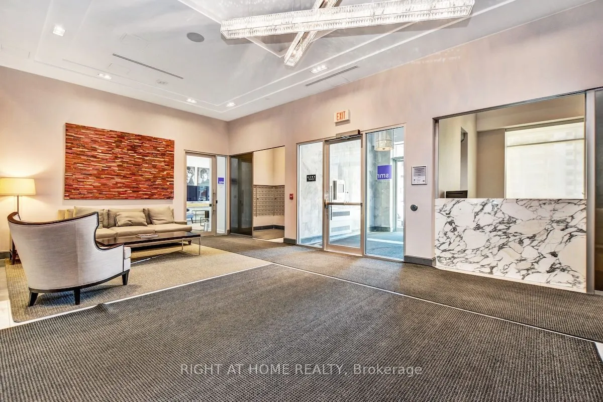 300 Lisgar Street, #504