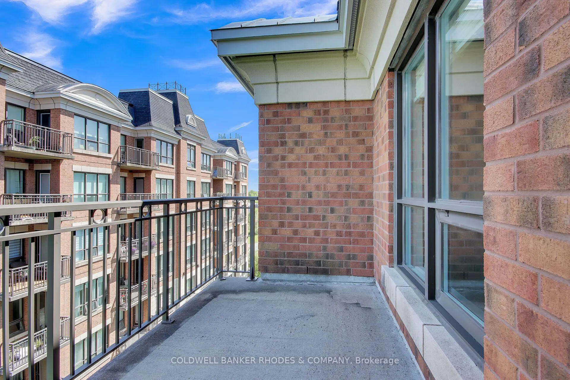 905 BEAUPARC Private, #521