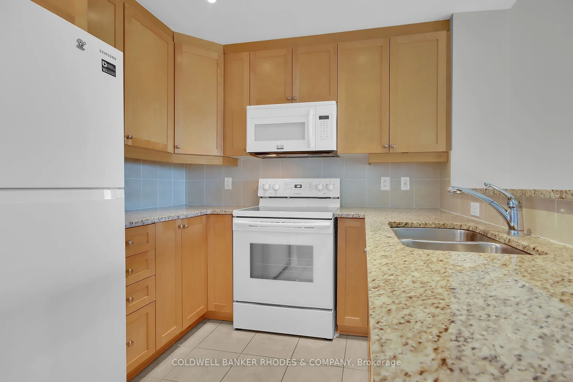 905 BEAUPARC Private, #521