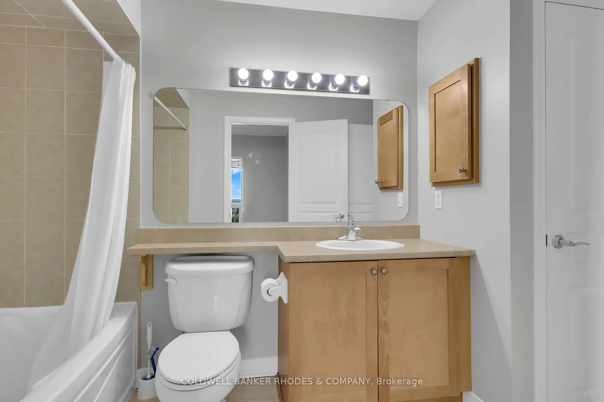 905 BEAUPARC Private, #521