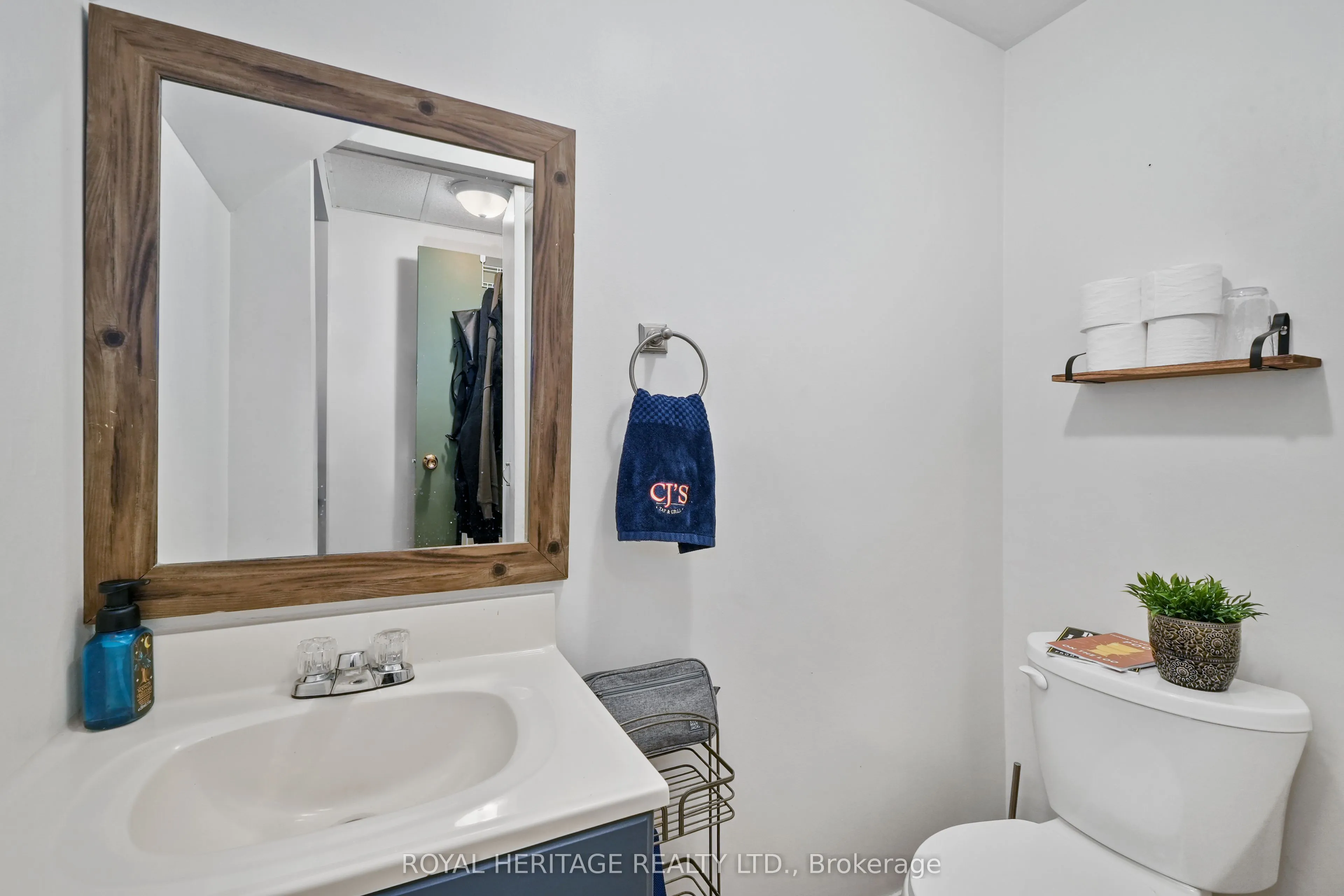 494 Elgin Street W, #5