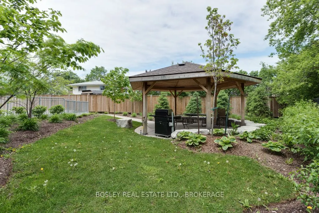 379 Scott Street, #202