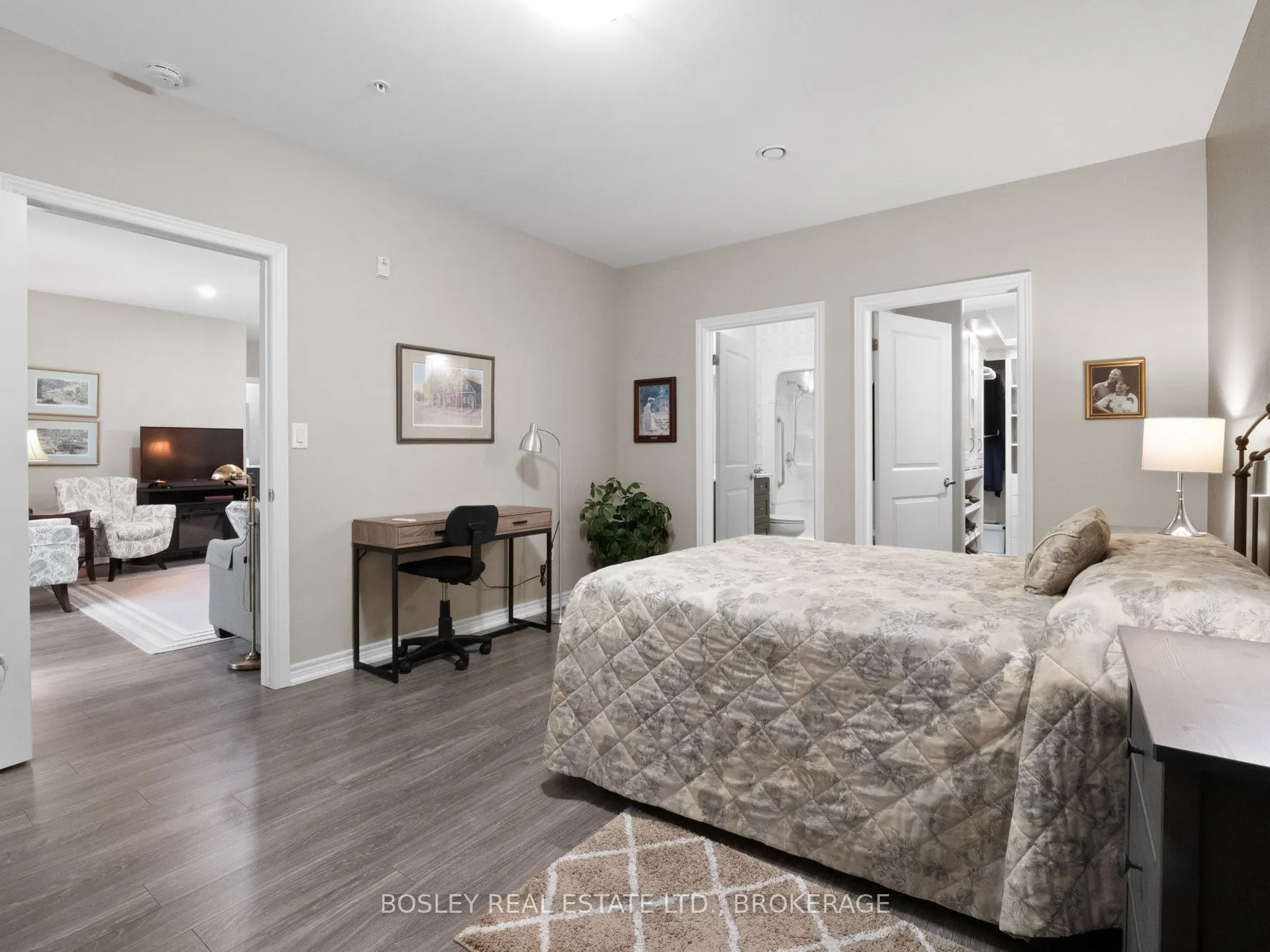 379 Scott Street, #202