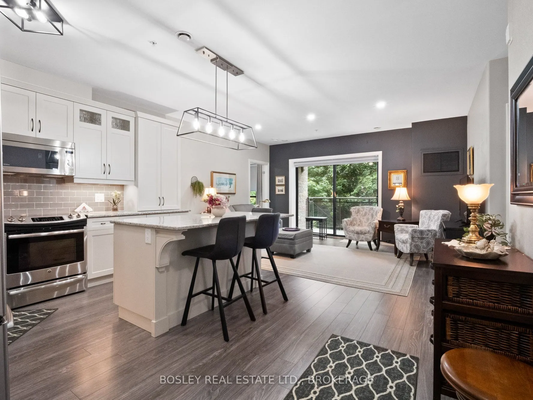 379 Scott Street, #202
