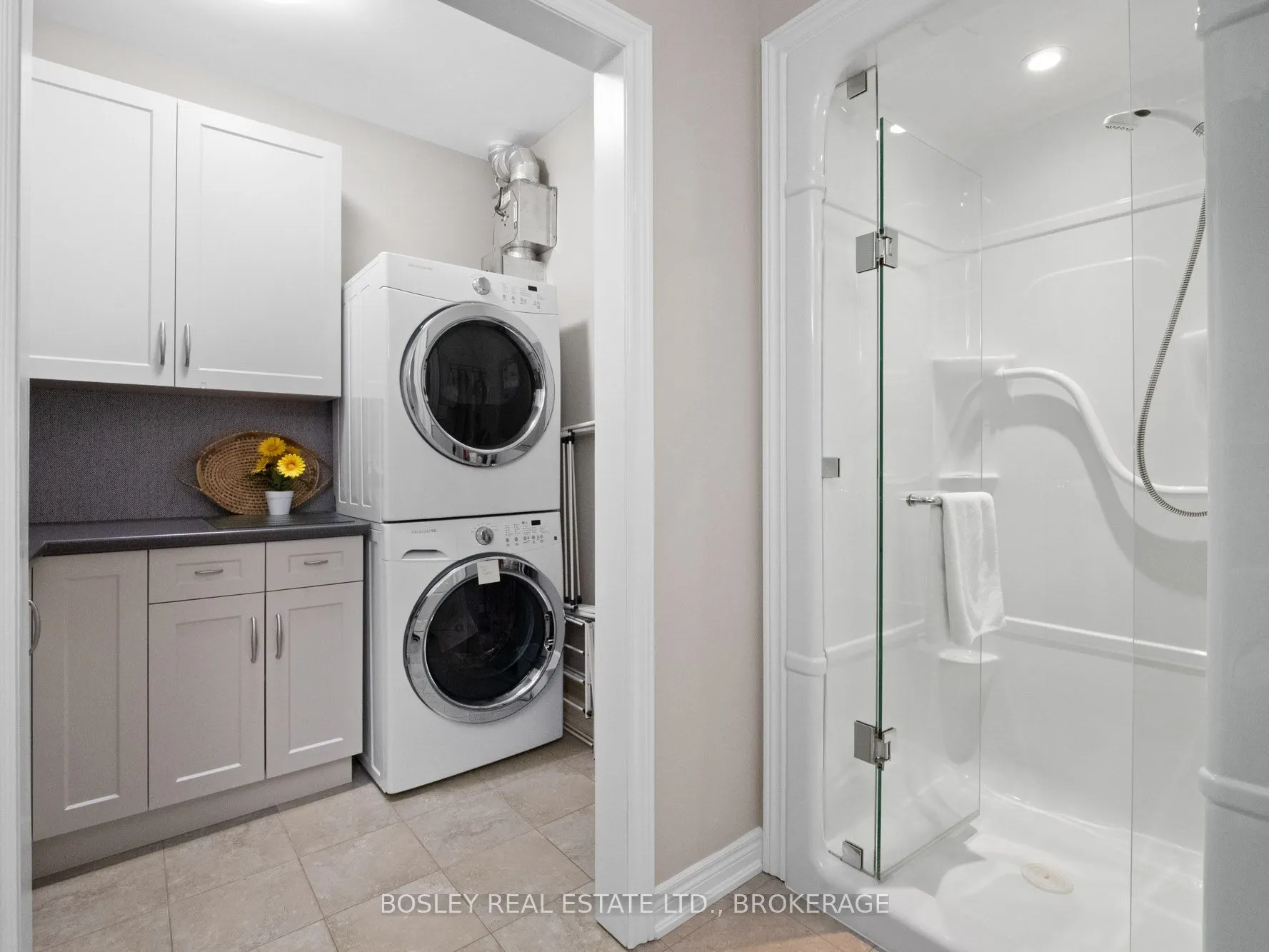 379 Scott Street, #202