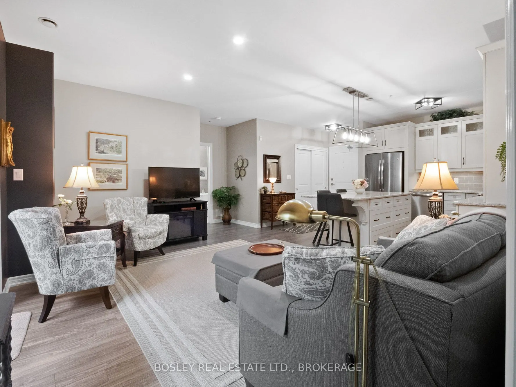 379 Scott Street, #202