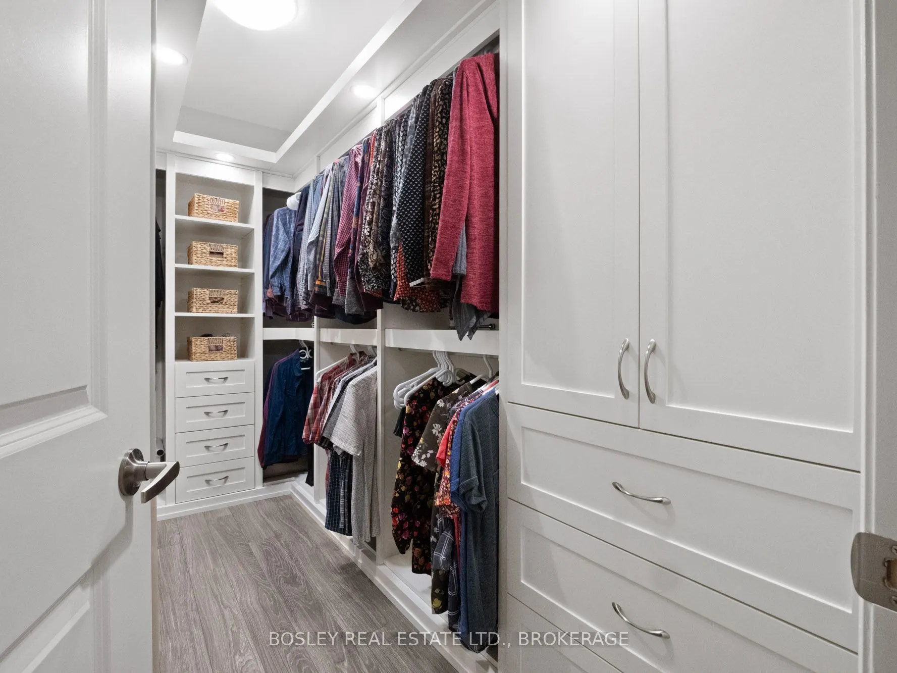 379 Scott Street, #202