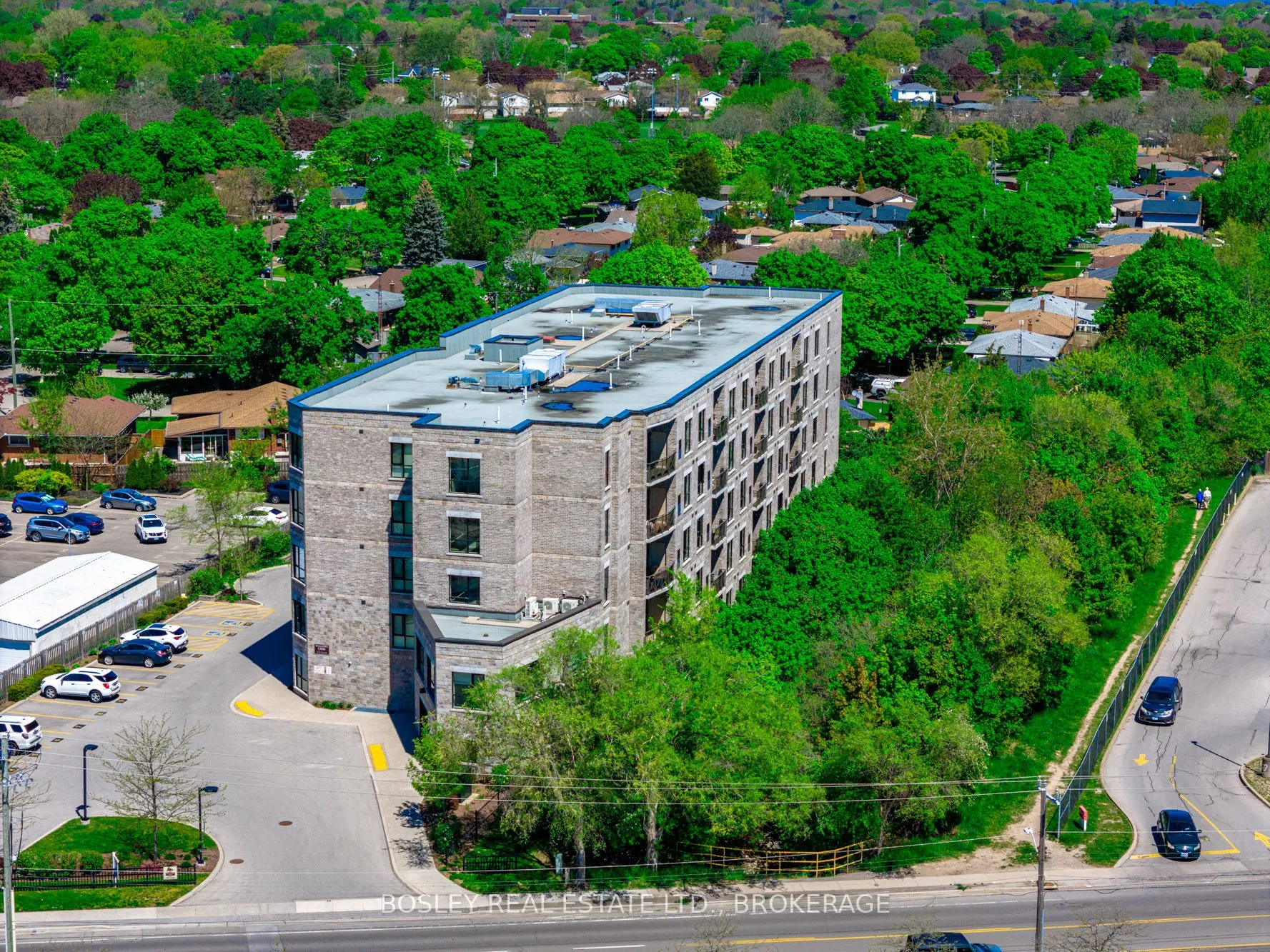 379 Scott Street, #202