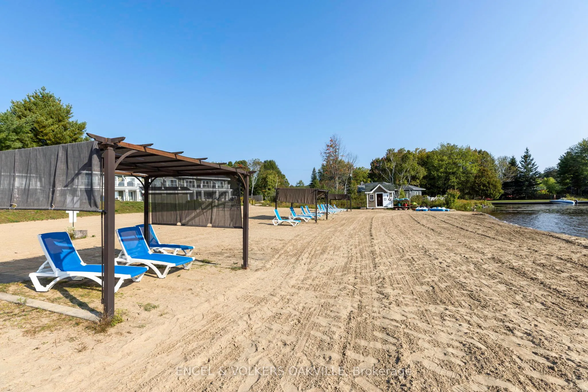 1869 Muskoka Road 118 W, #C - 103