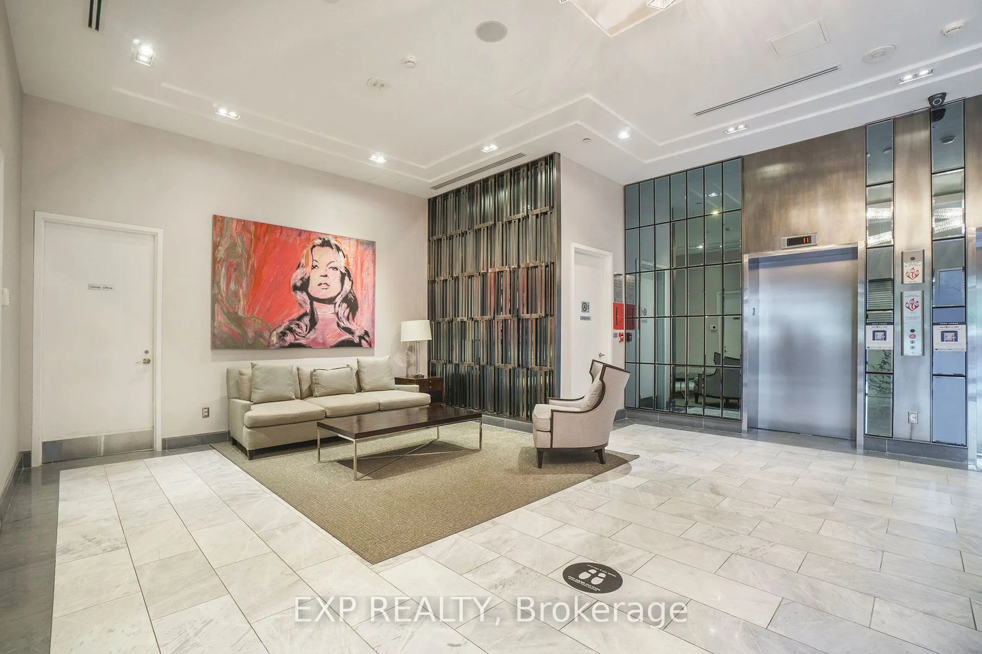 300 Lisgar Street, #707