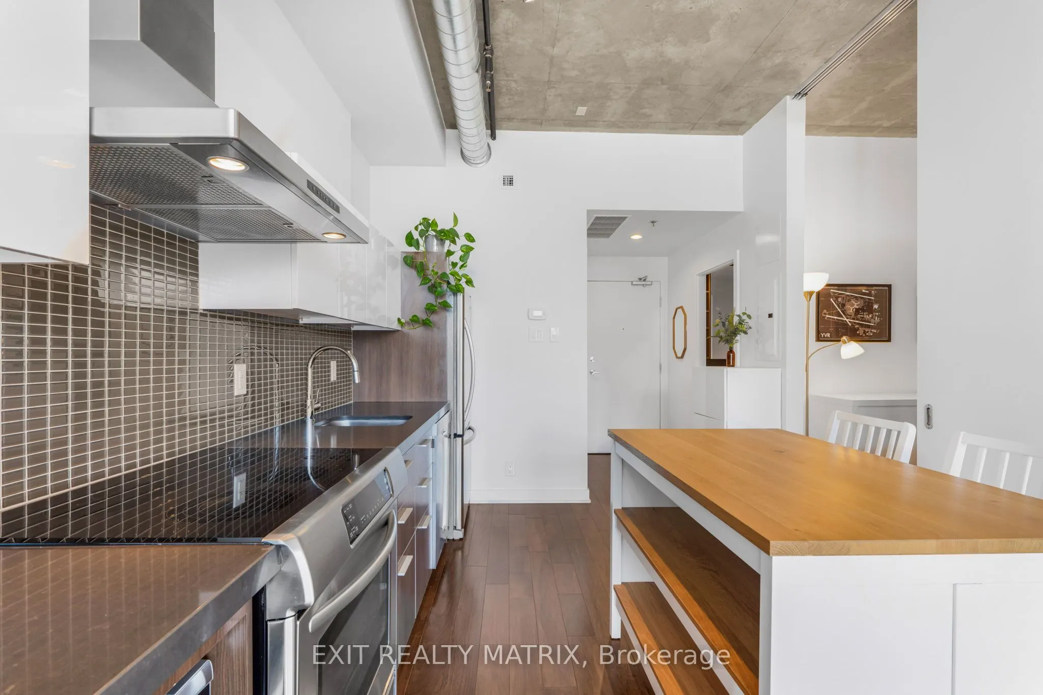 340 Mcleod Street, #749