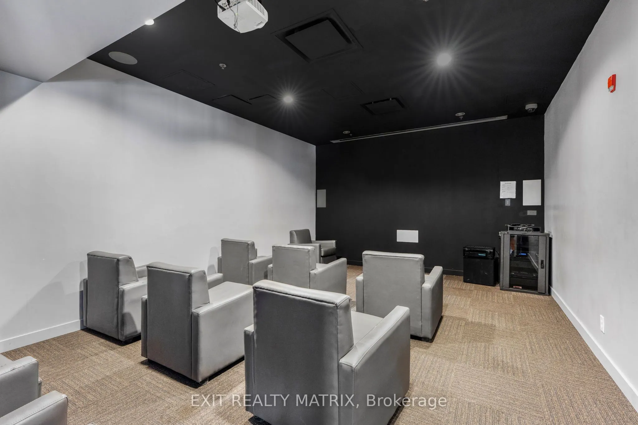 340 Mcleod Street, #749