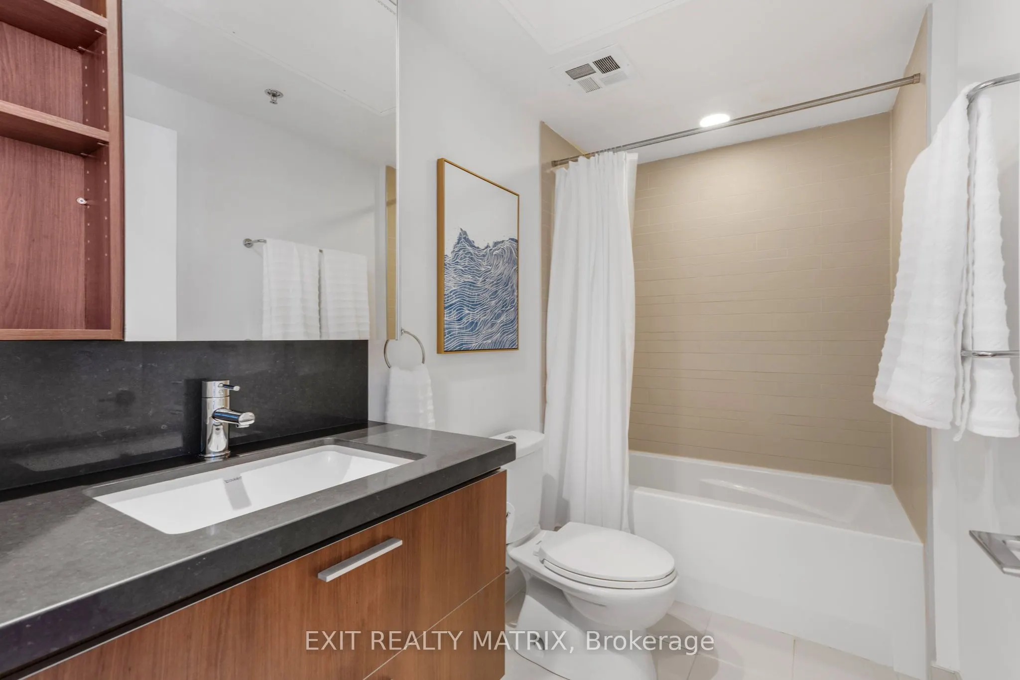 340 Mcleod Street, #749