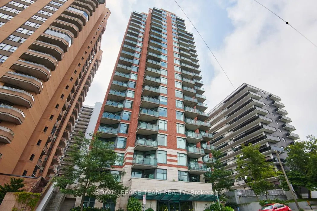 570 Laurier Avenue W, #701