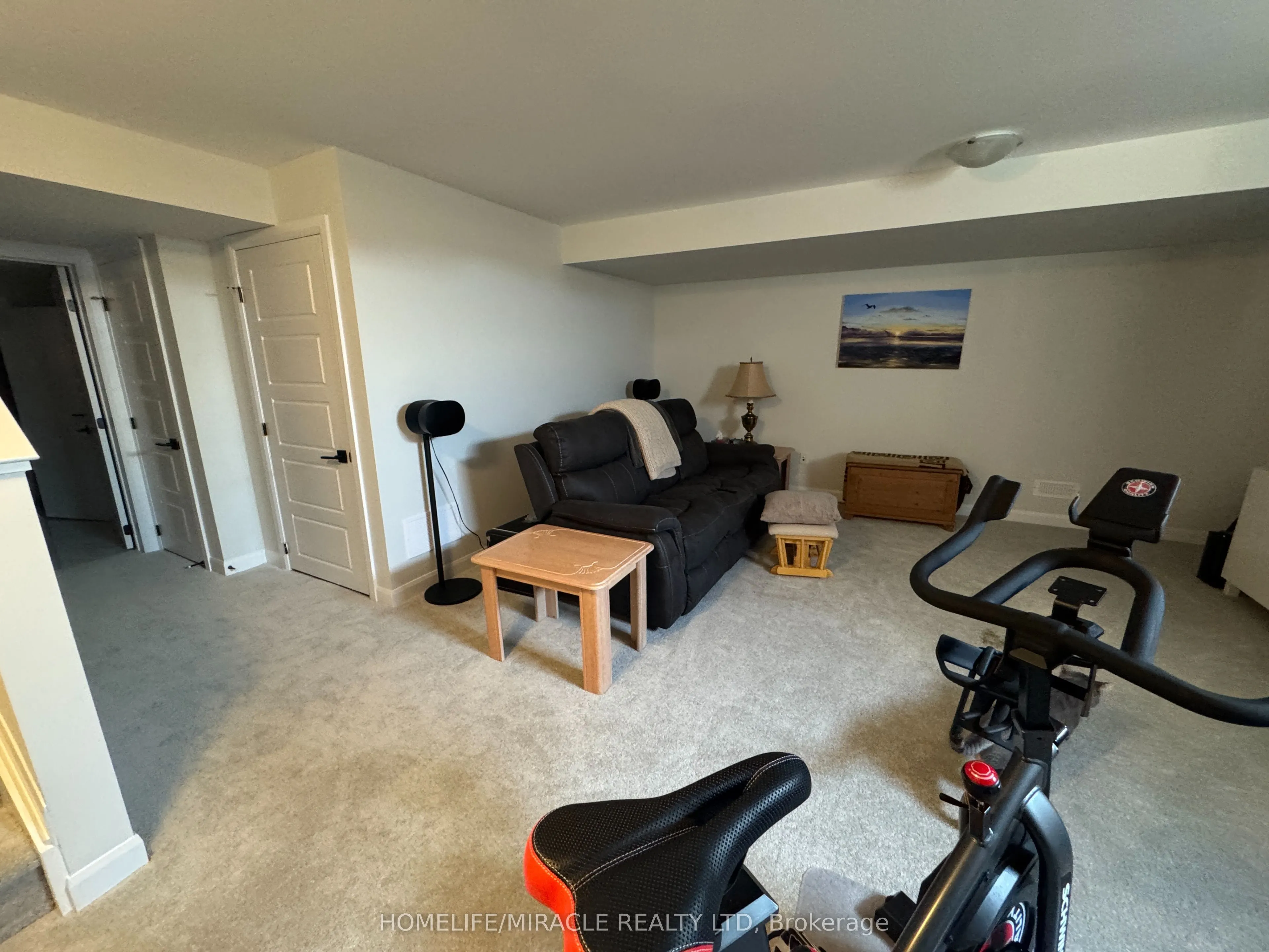 233 Elsie Macgill Walk