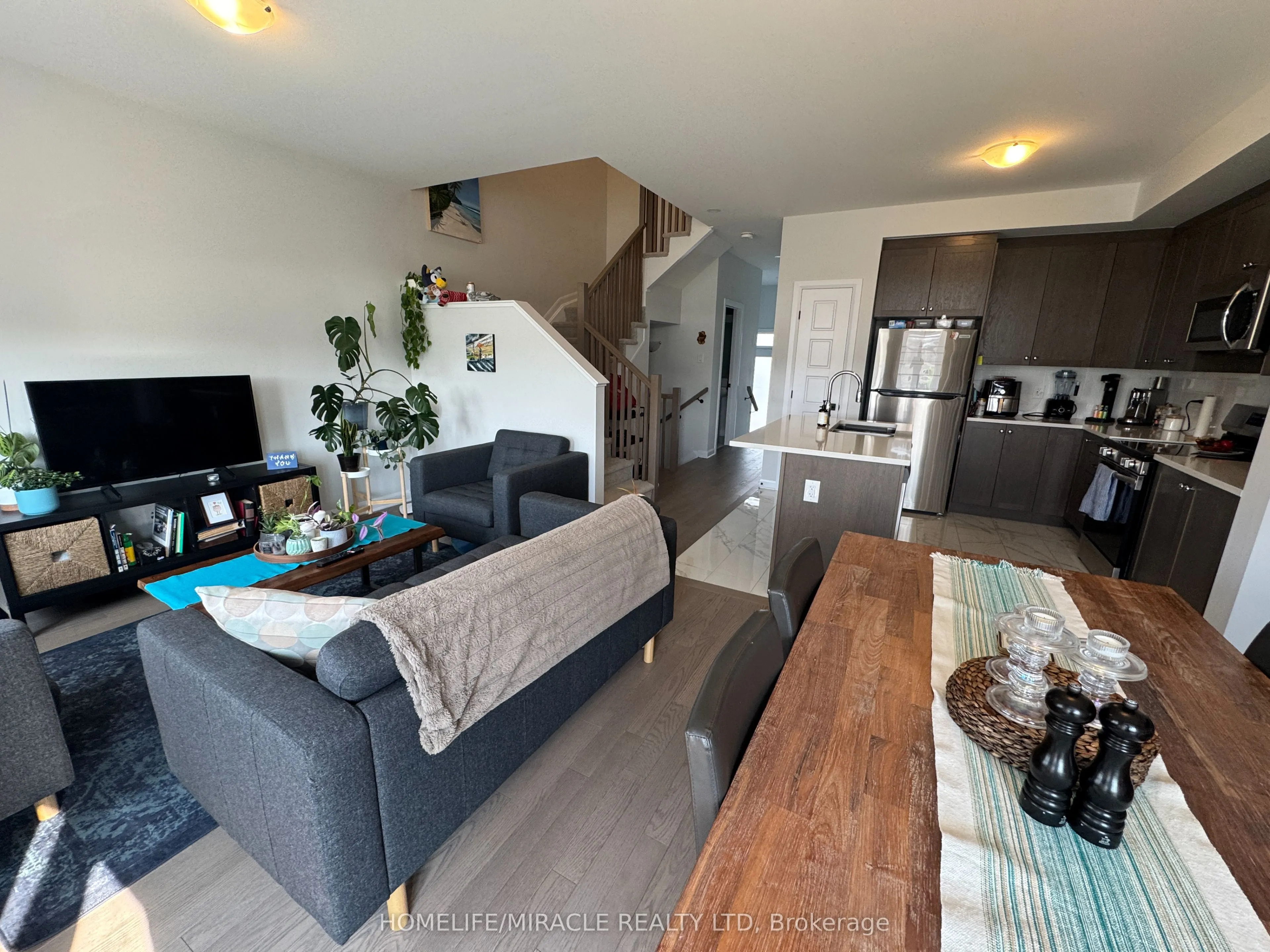 233 Elsie Macgill Walk