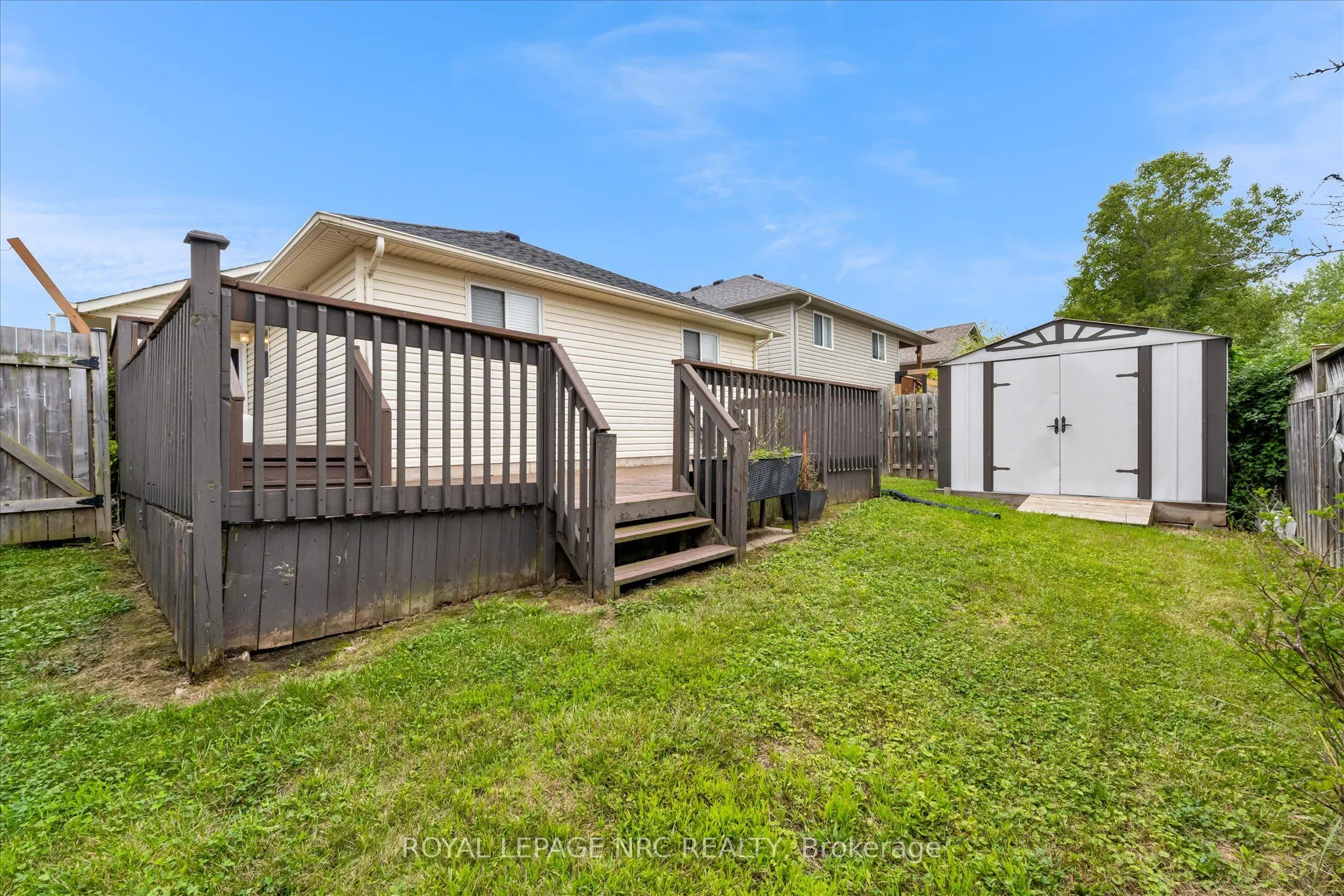 333 Lea Crescent