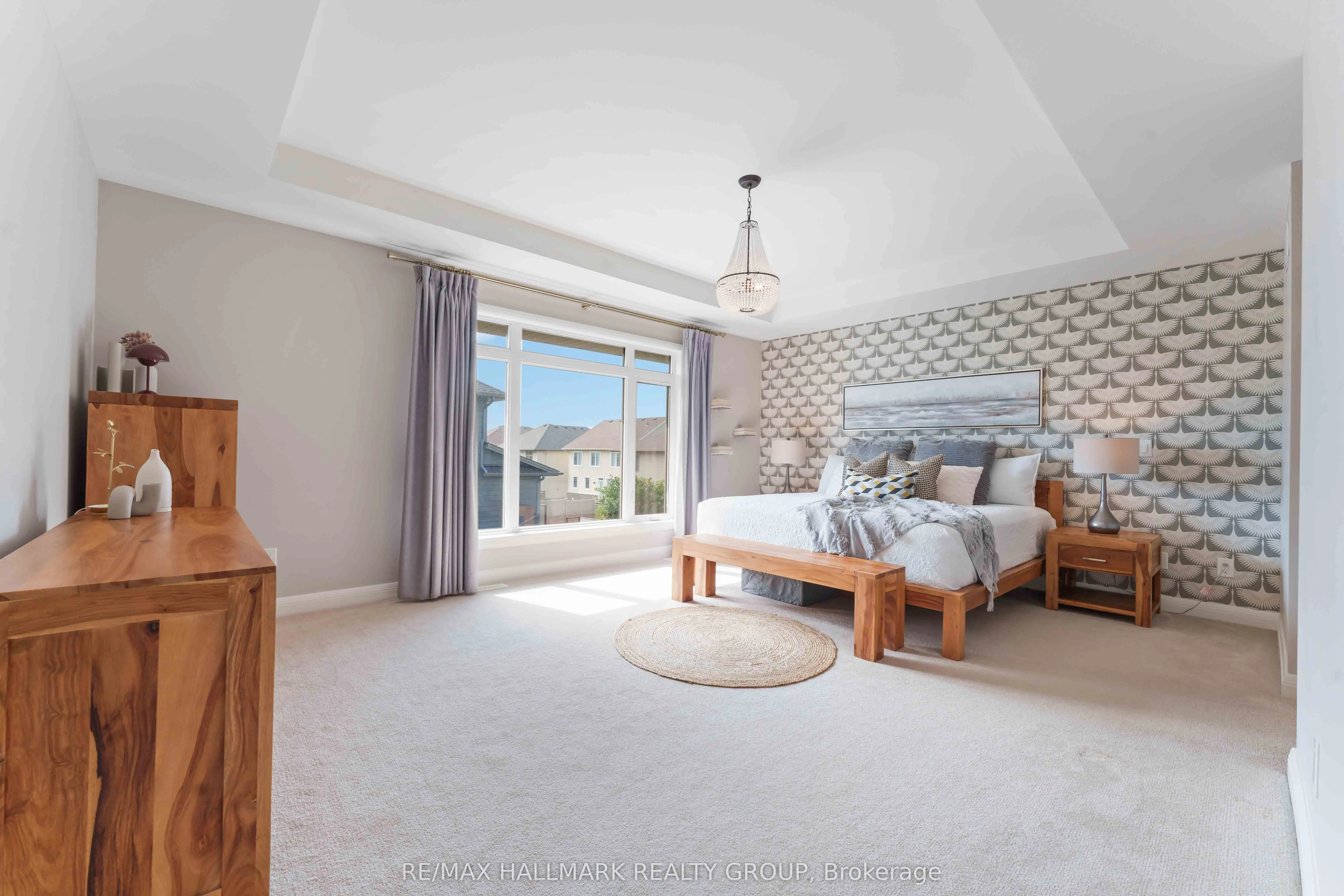 155 Escarpment Crescent