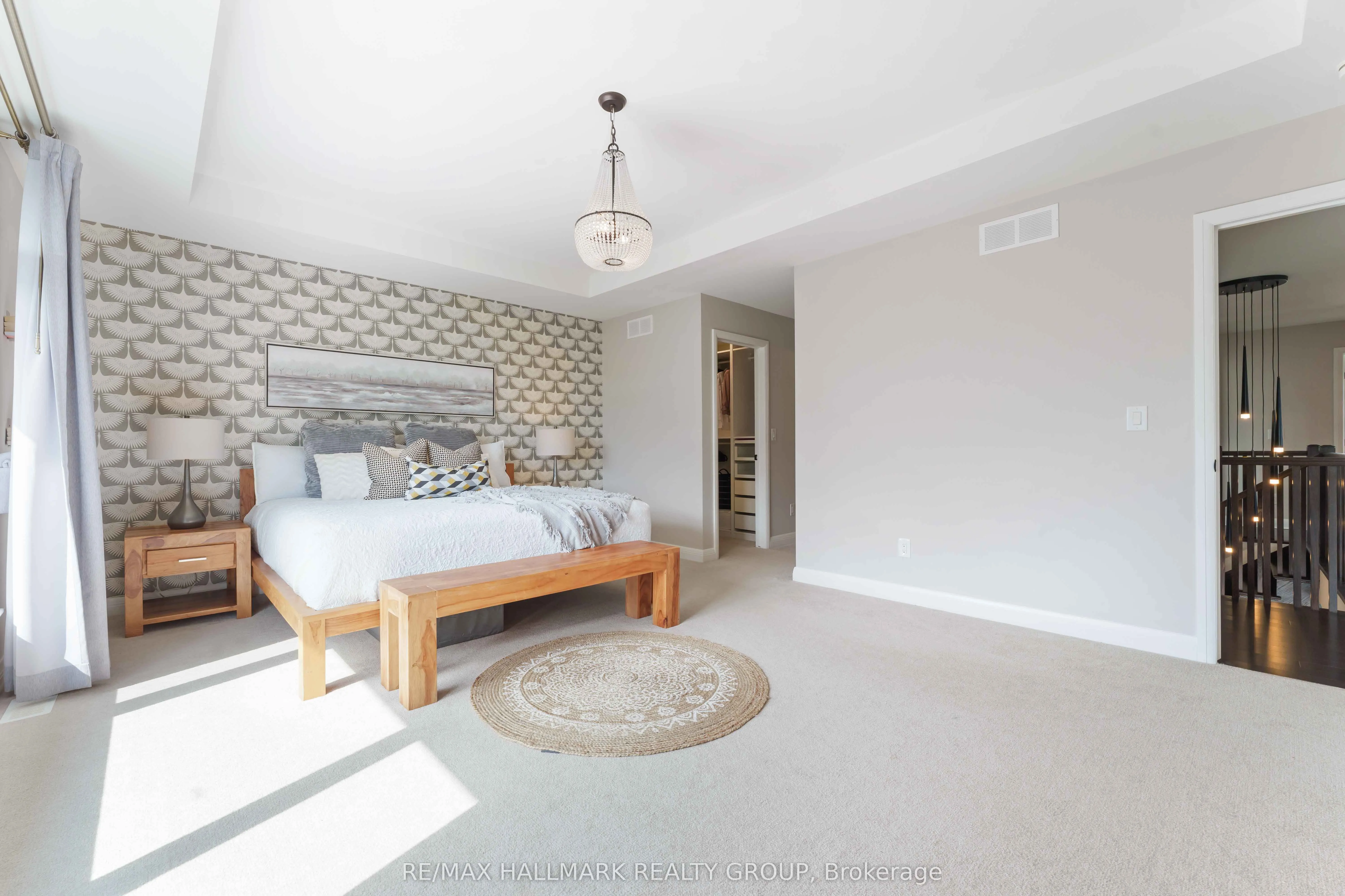 155 Escarpment Crescent