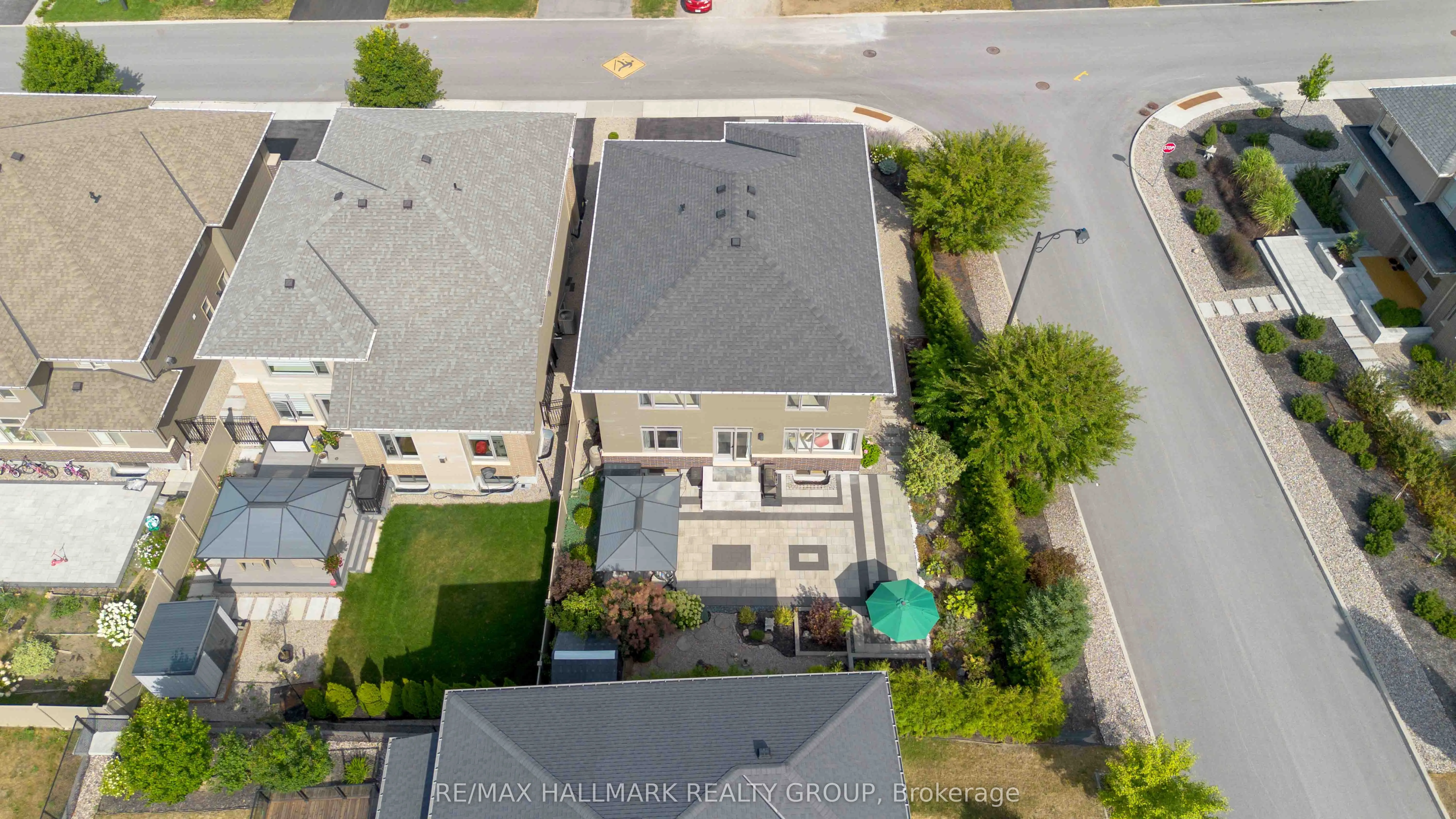 155 Escarpment Crescent