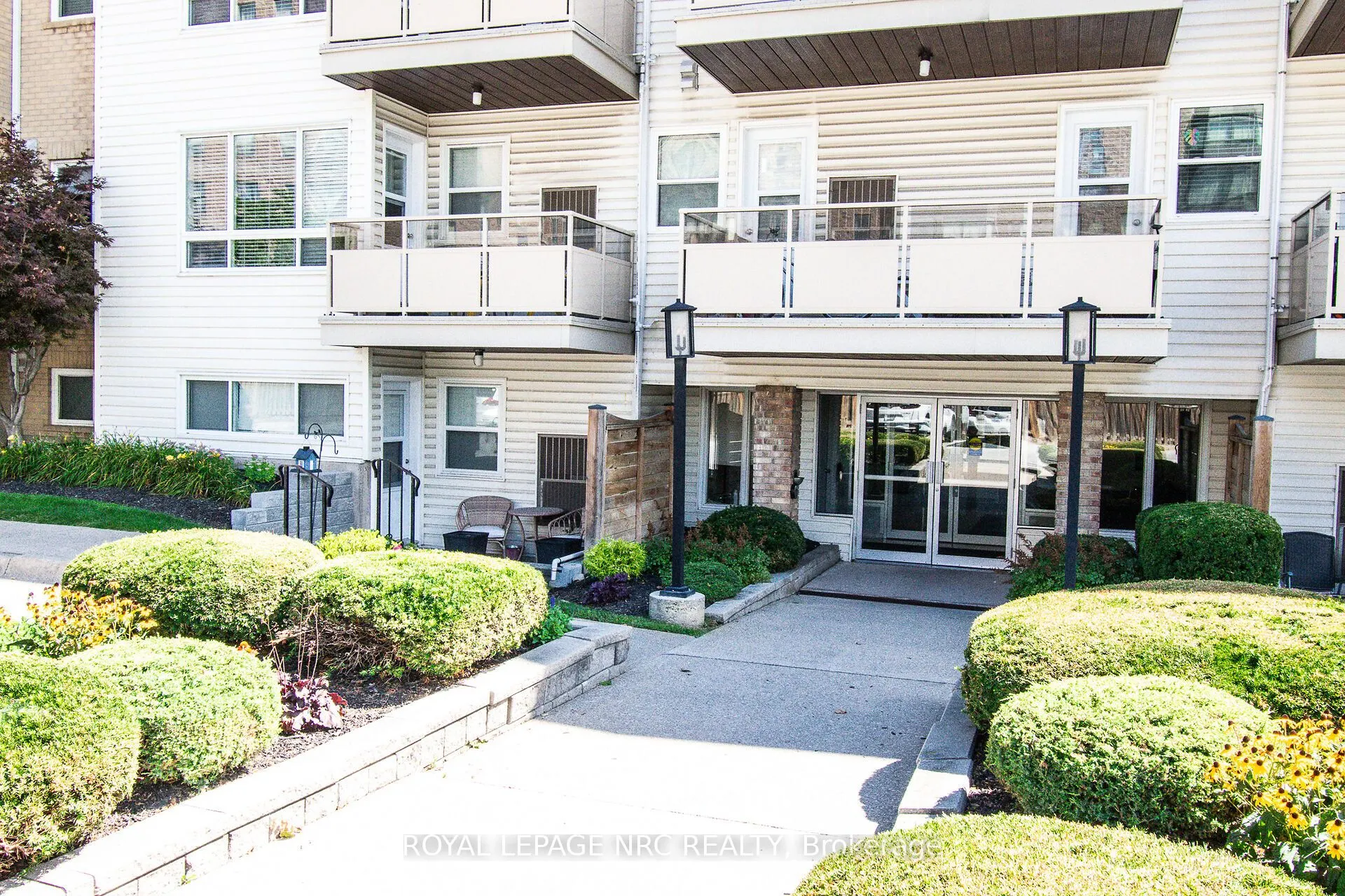 78 Roehampton Avenue, #217