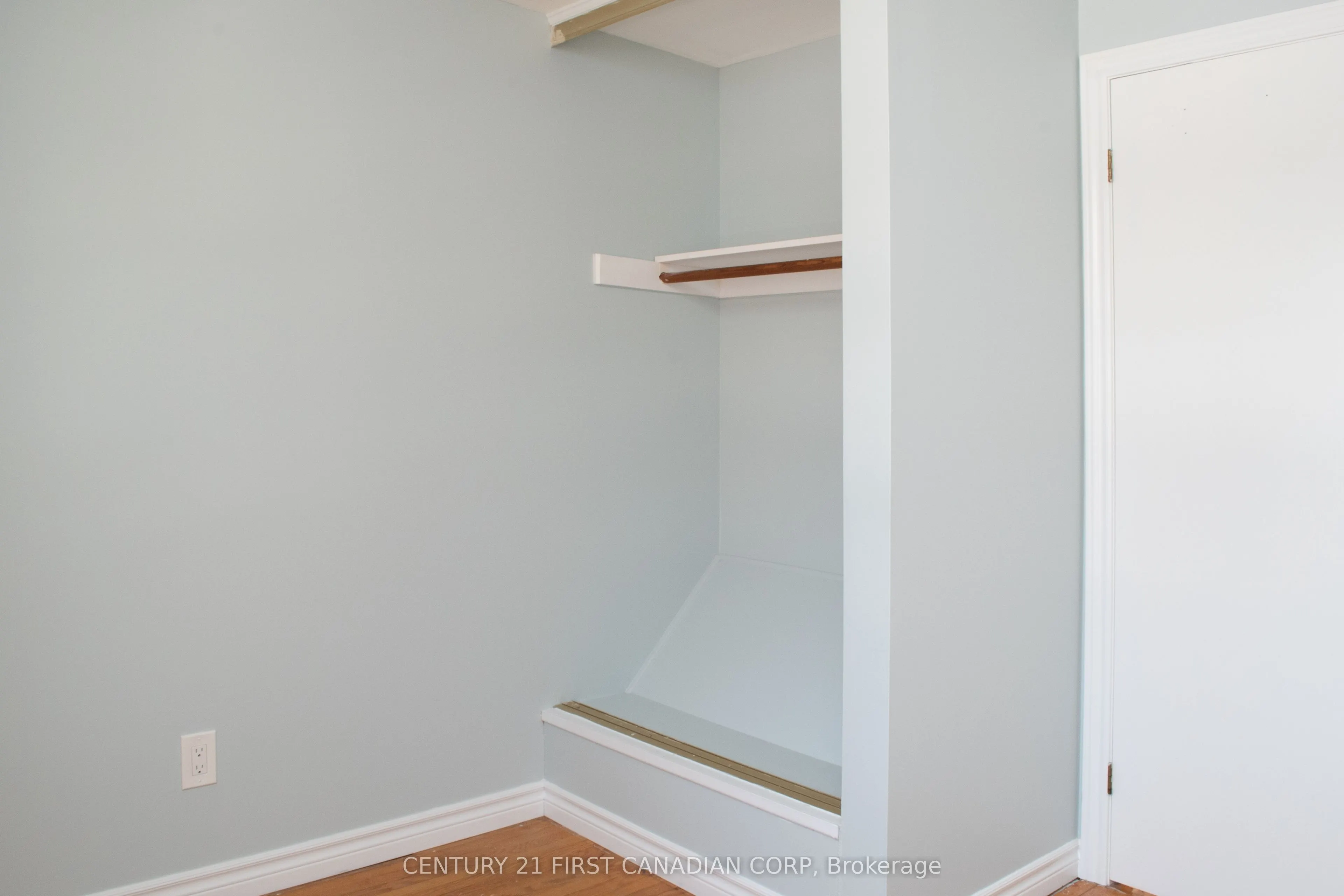 111 Woodrow Crescent