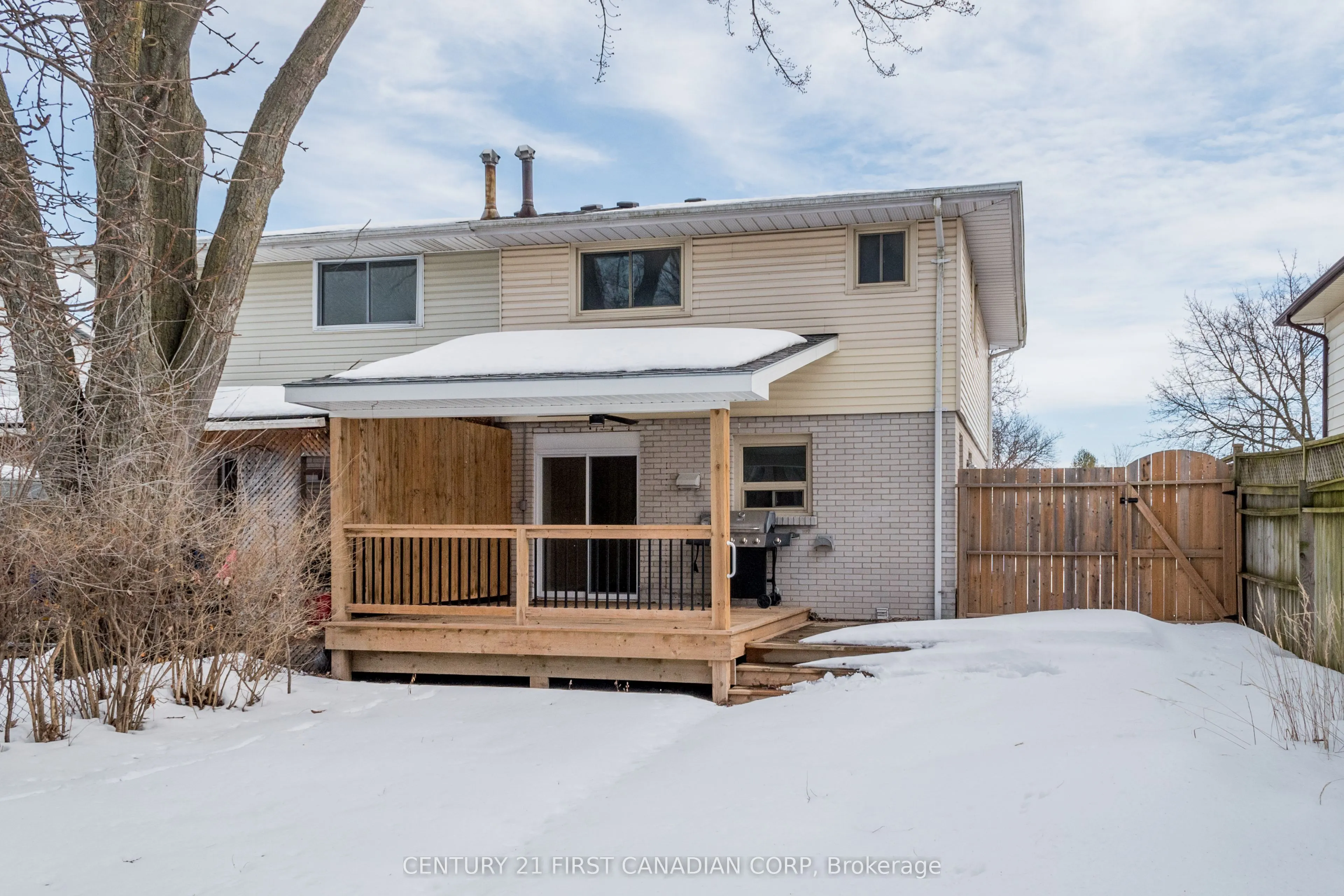 111 Woodrow Crescent