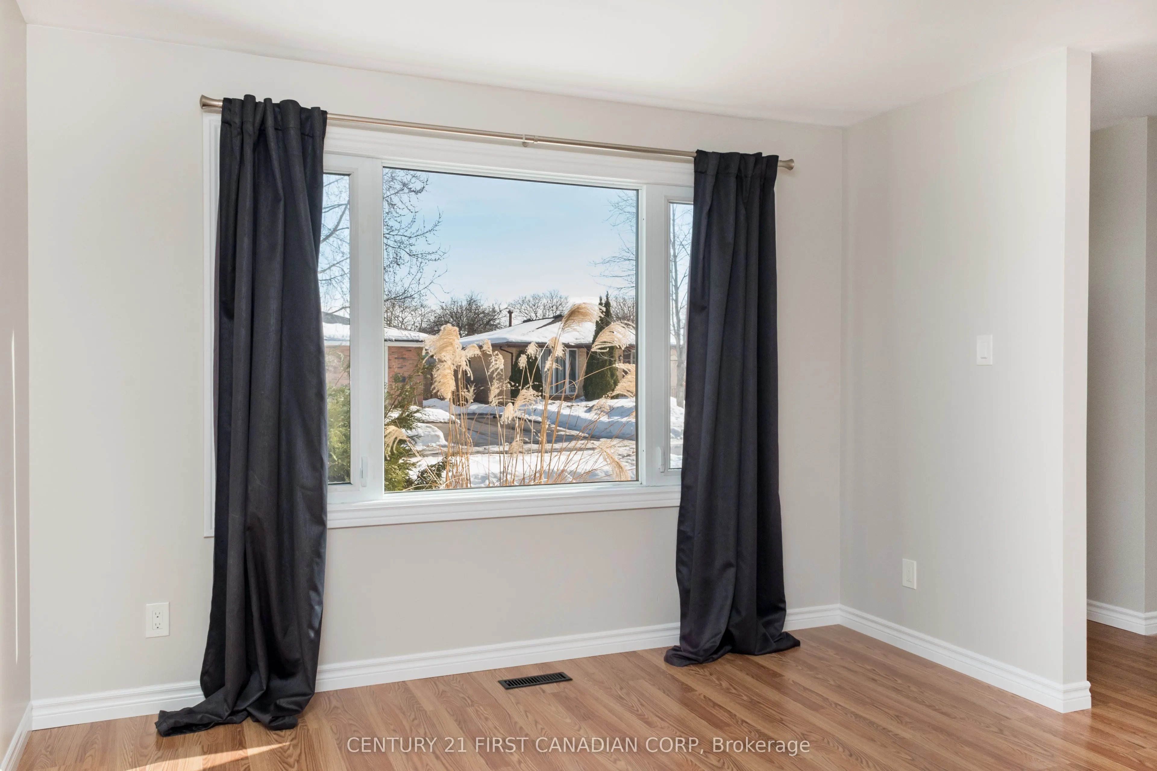 111 Woodrow Crescent