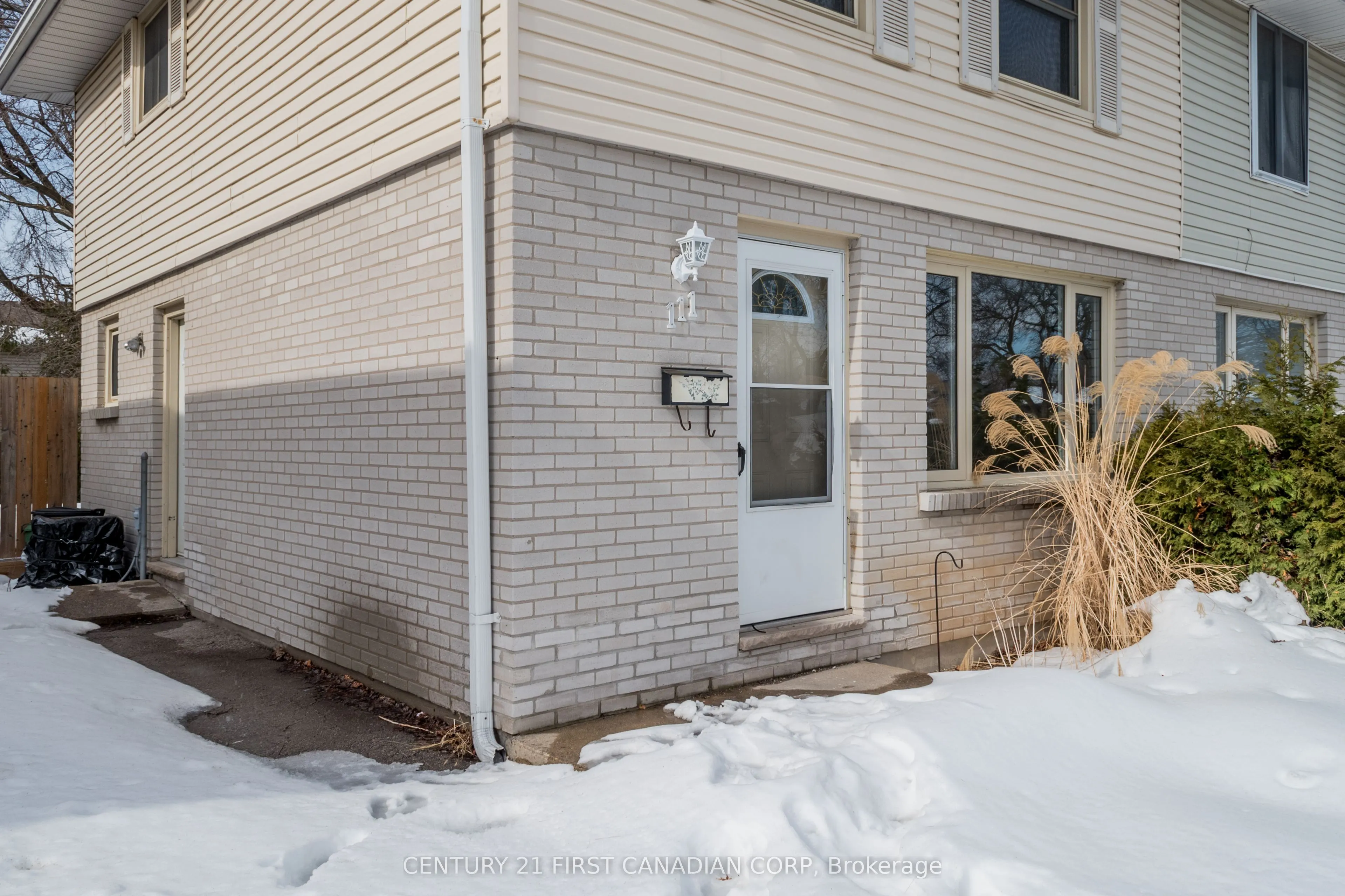 111 Woodrow Crescent