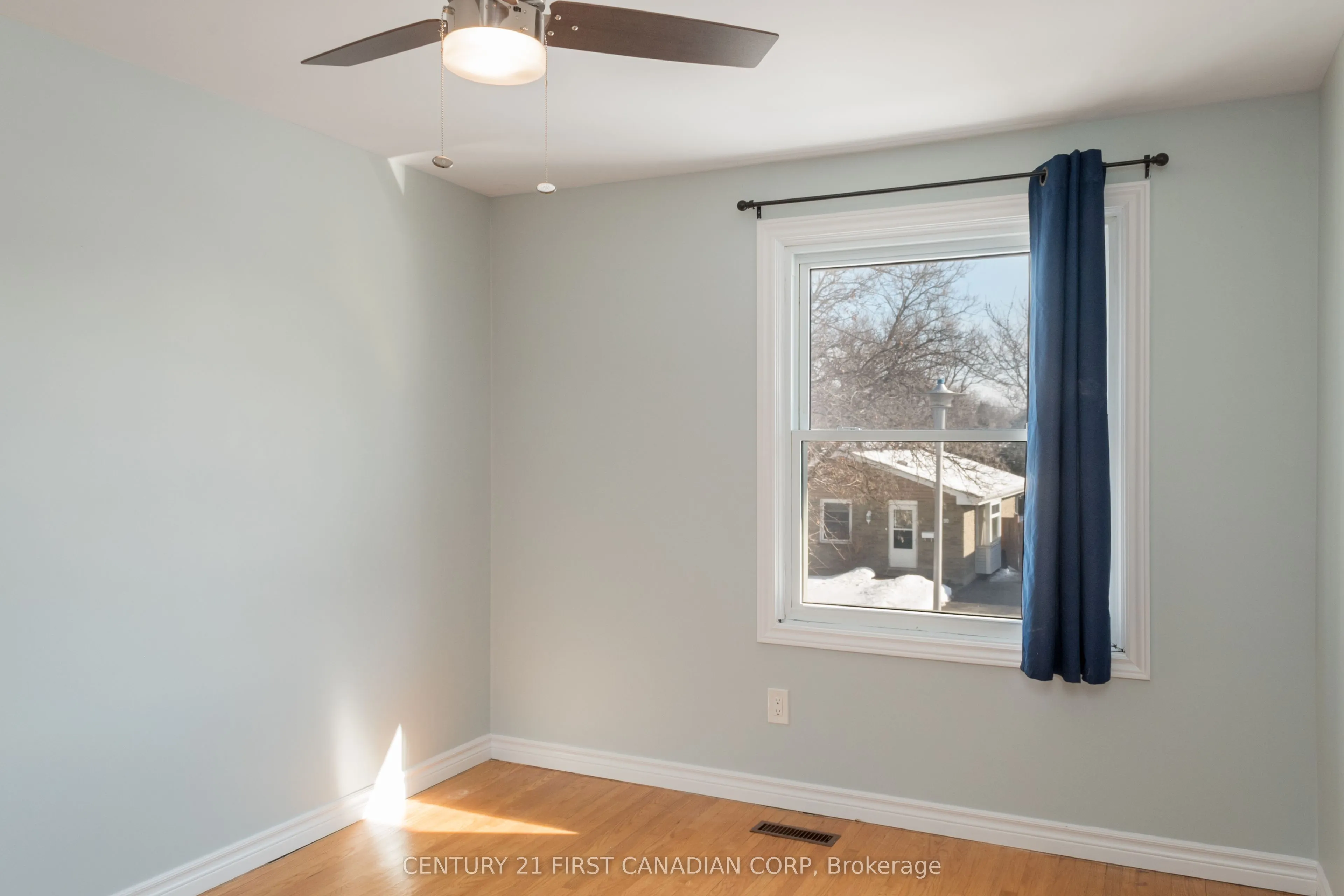 111 Woodrow Crescent