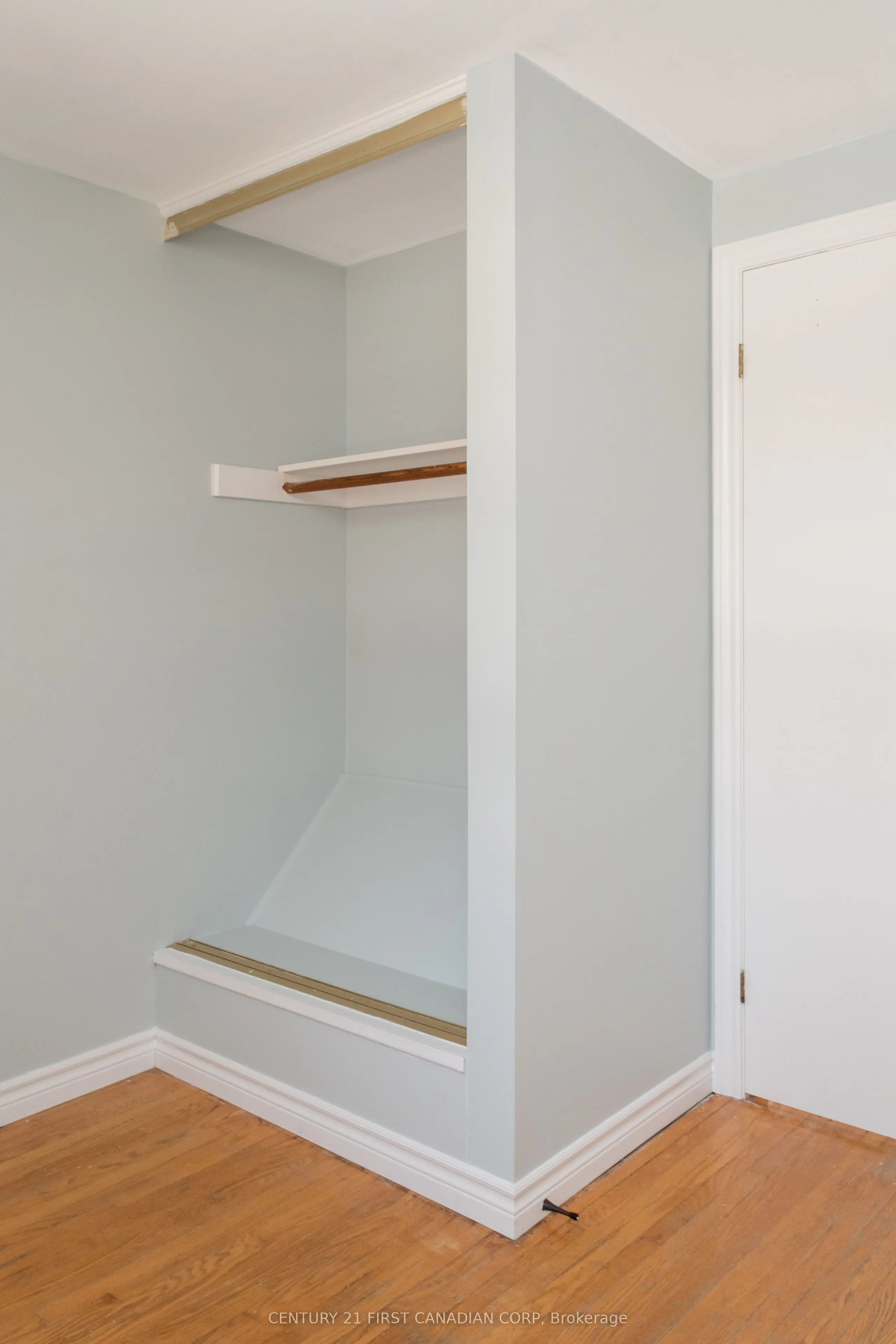111 Woodrow Crescent