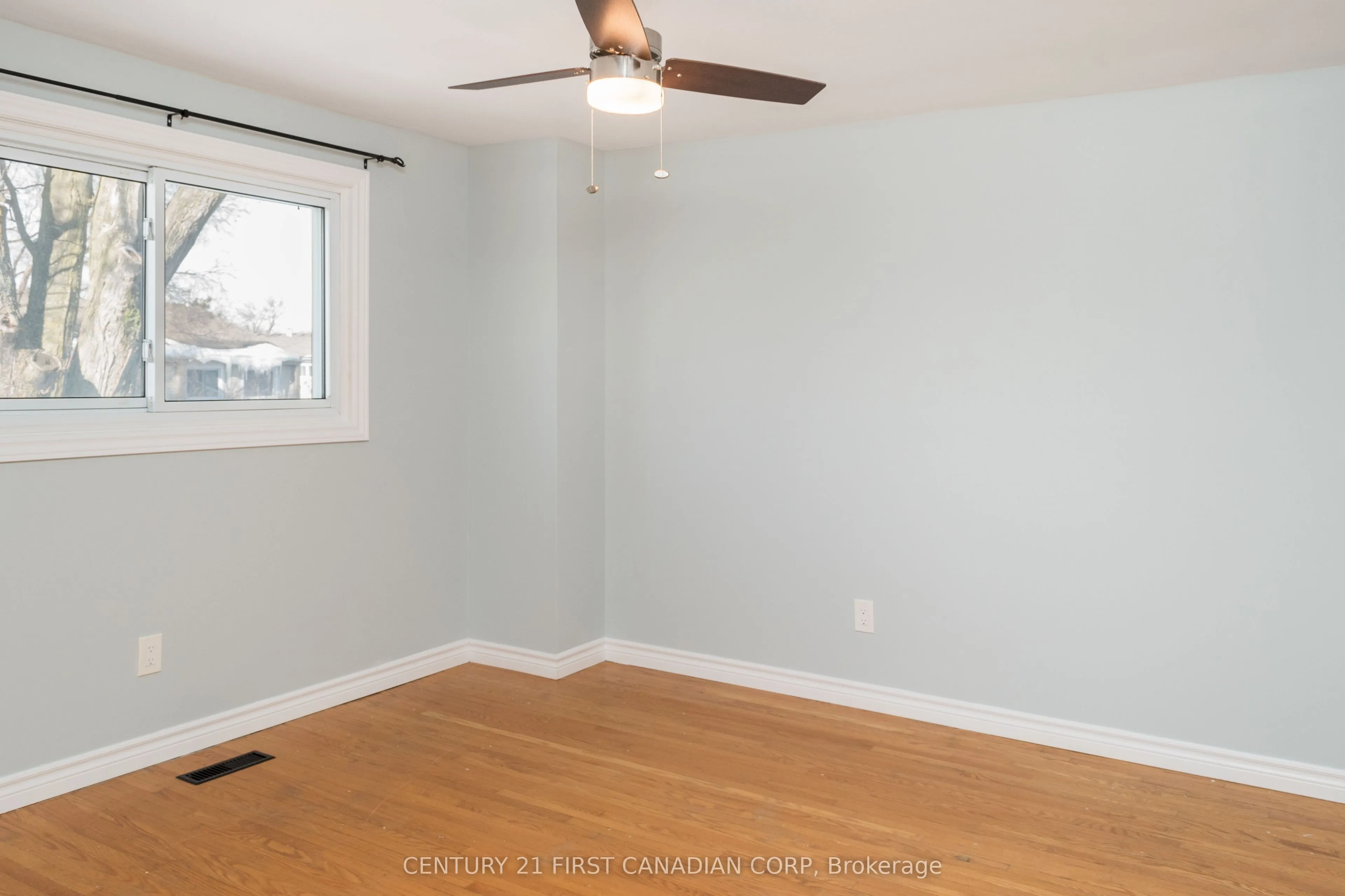111 Woodrow Crescent