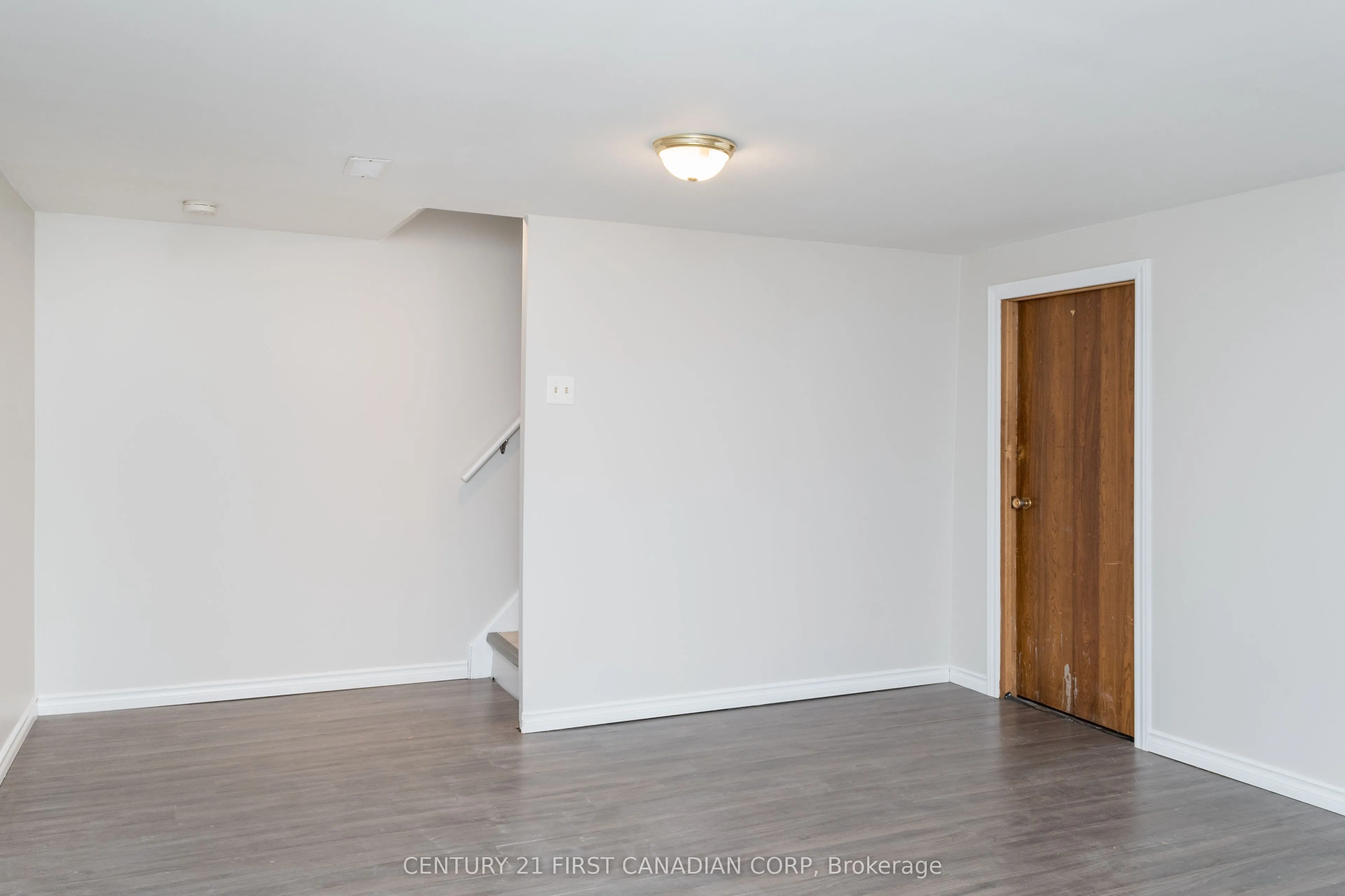 111 Woodrow Crescent