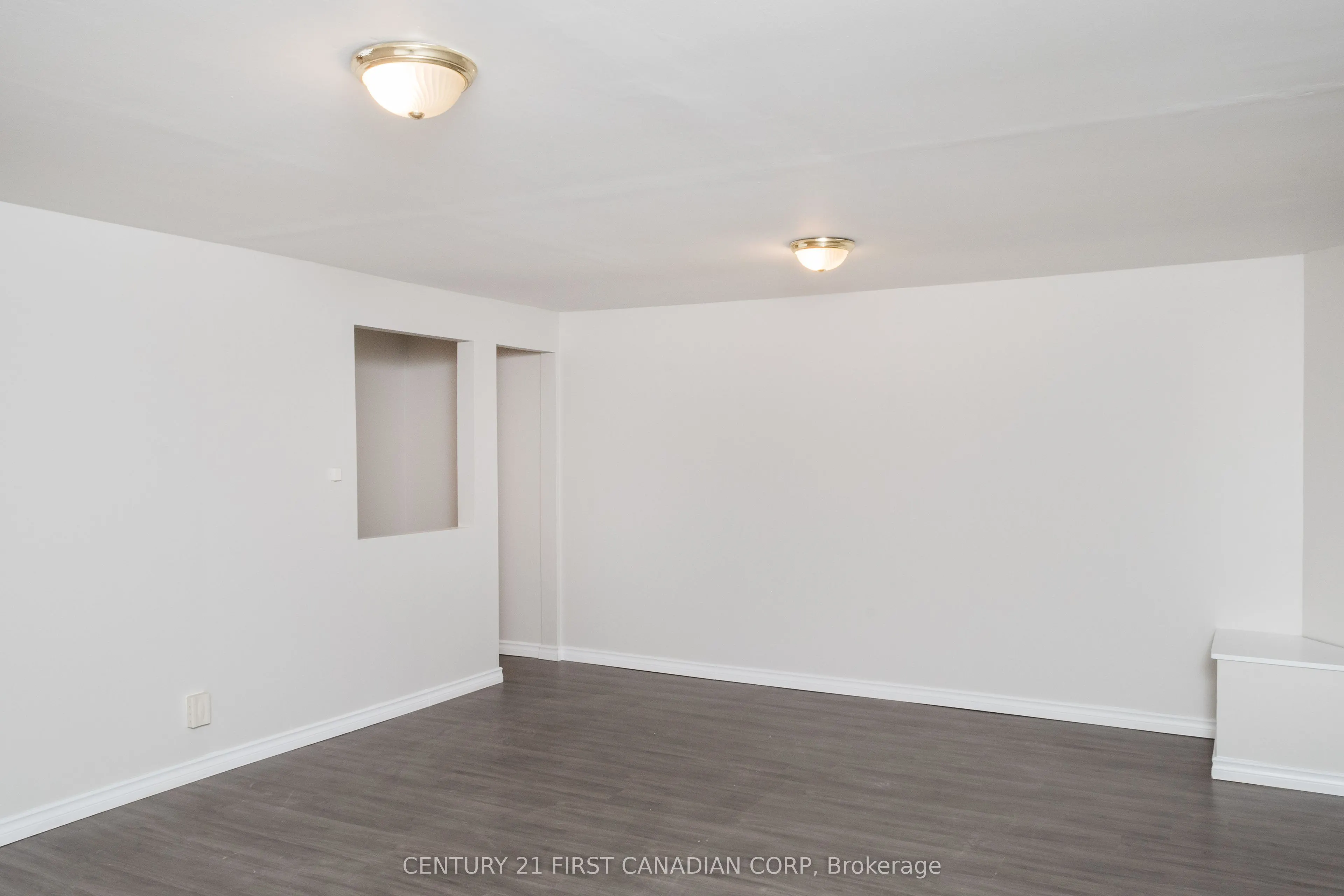 111 Woodrow Crescent