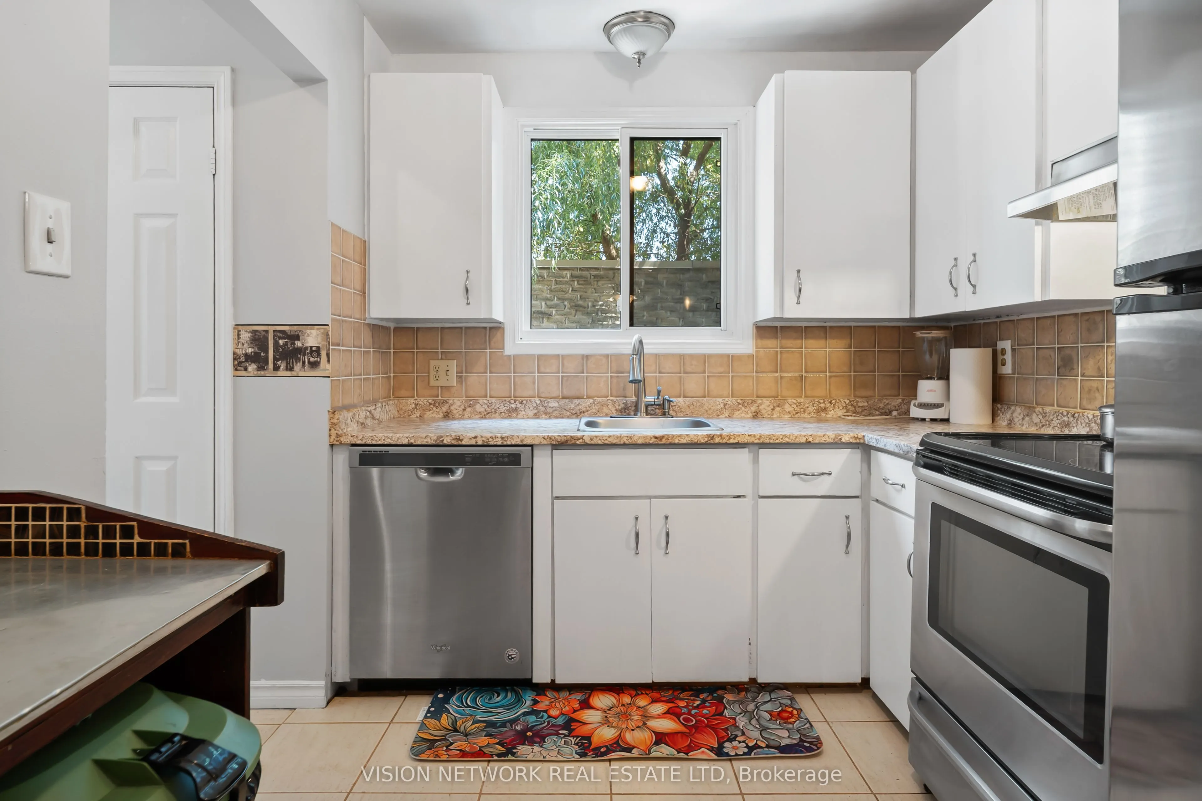 500 Southdale Road E, #22