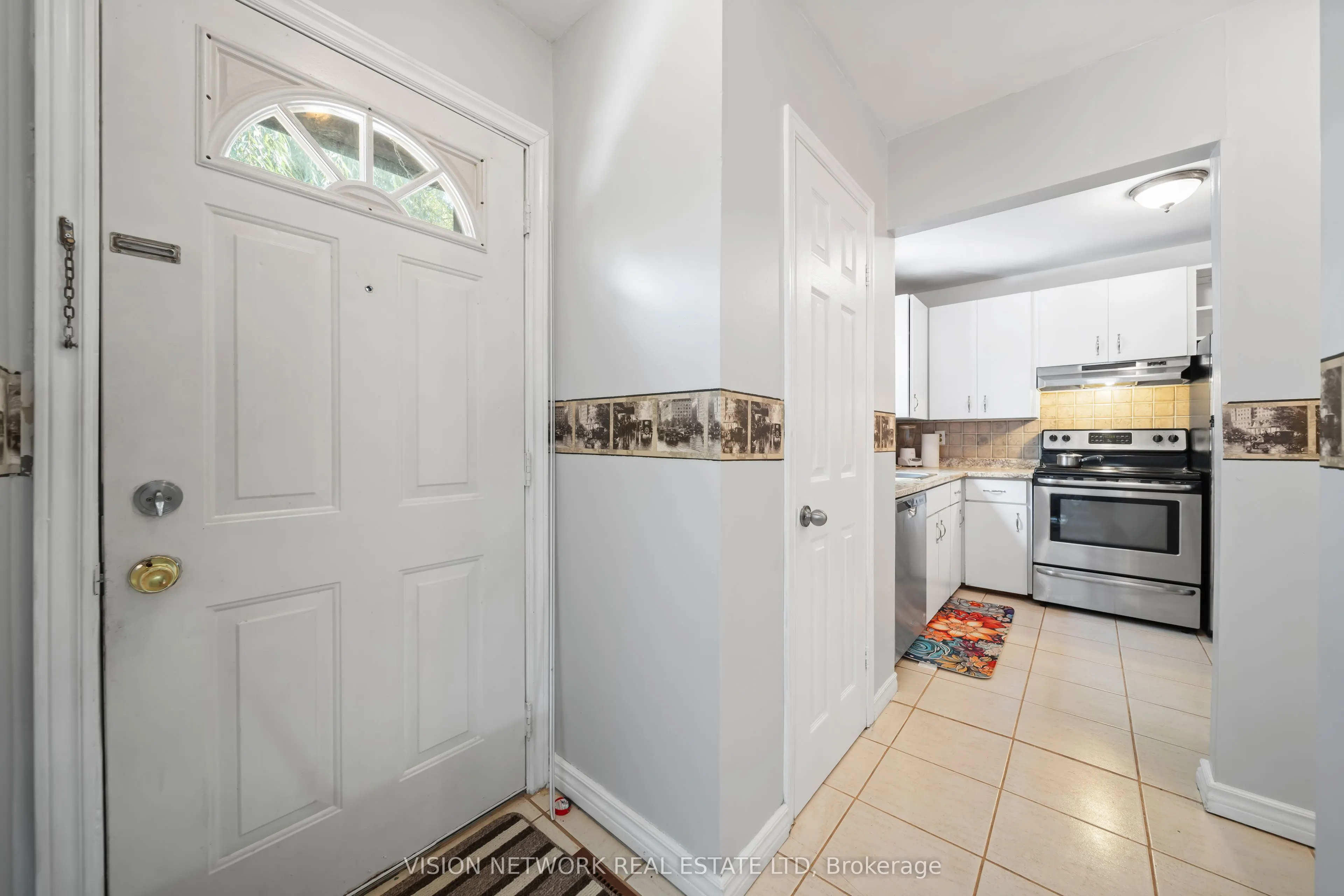 500 Southdale Road E, #22