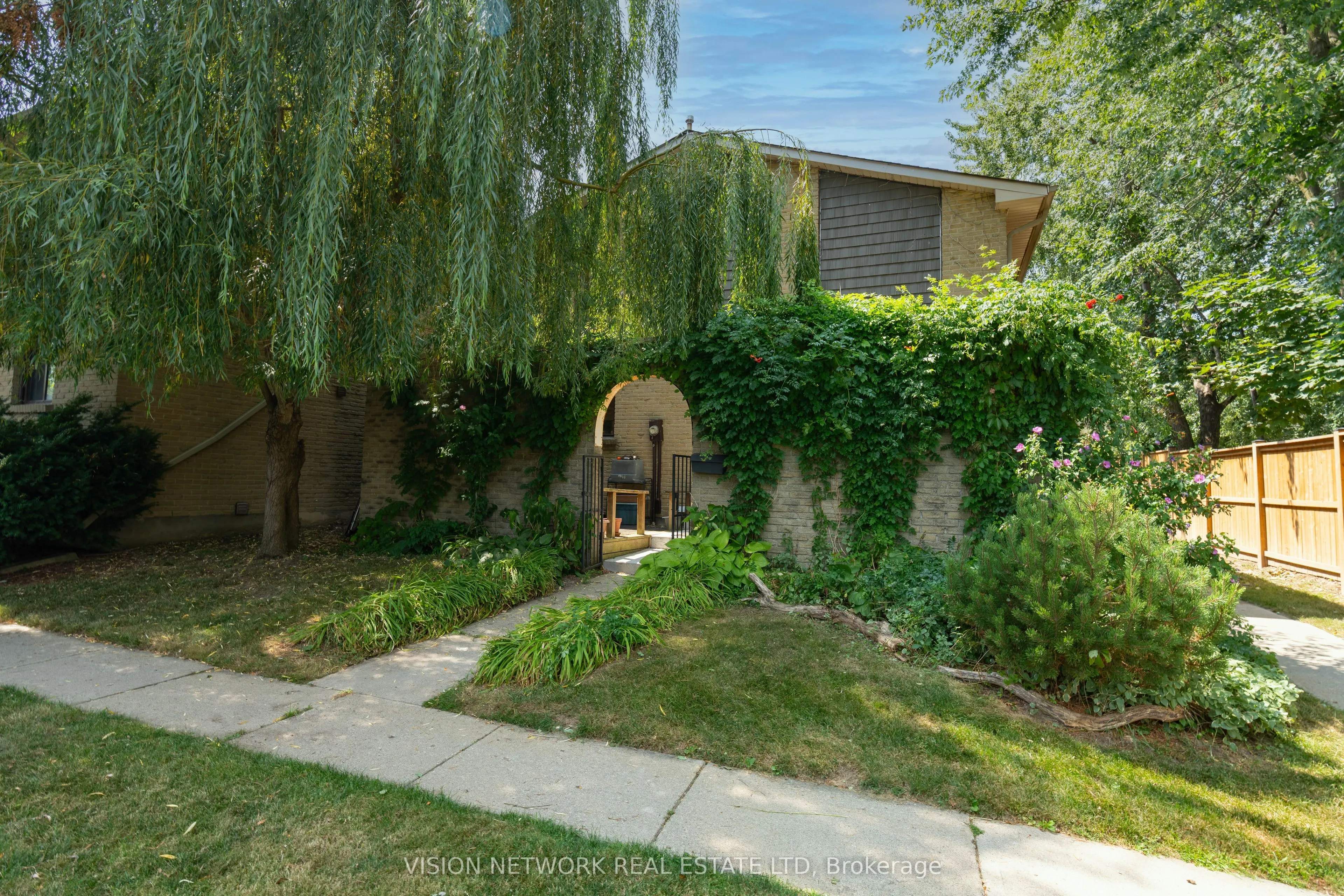 500 Southdale Road E, #22